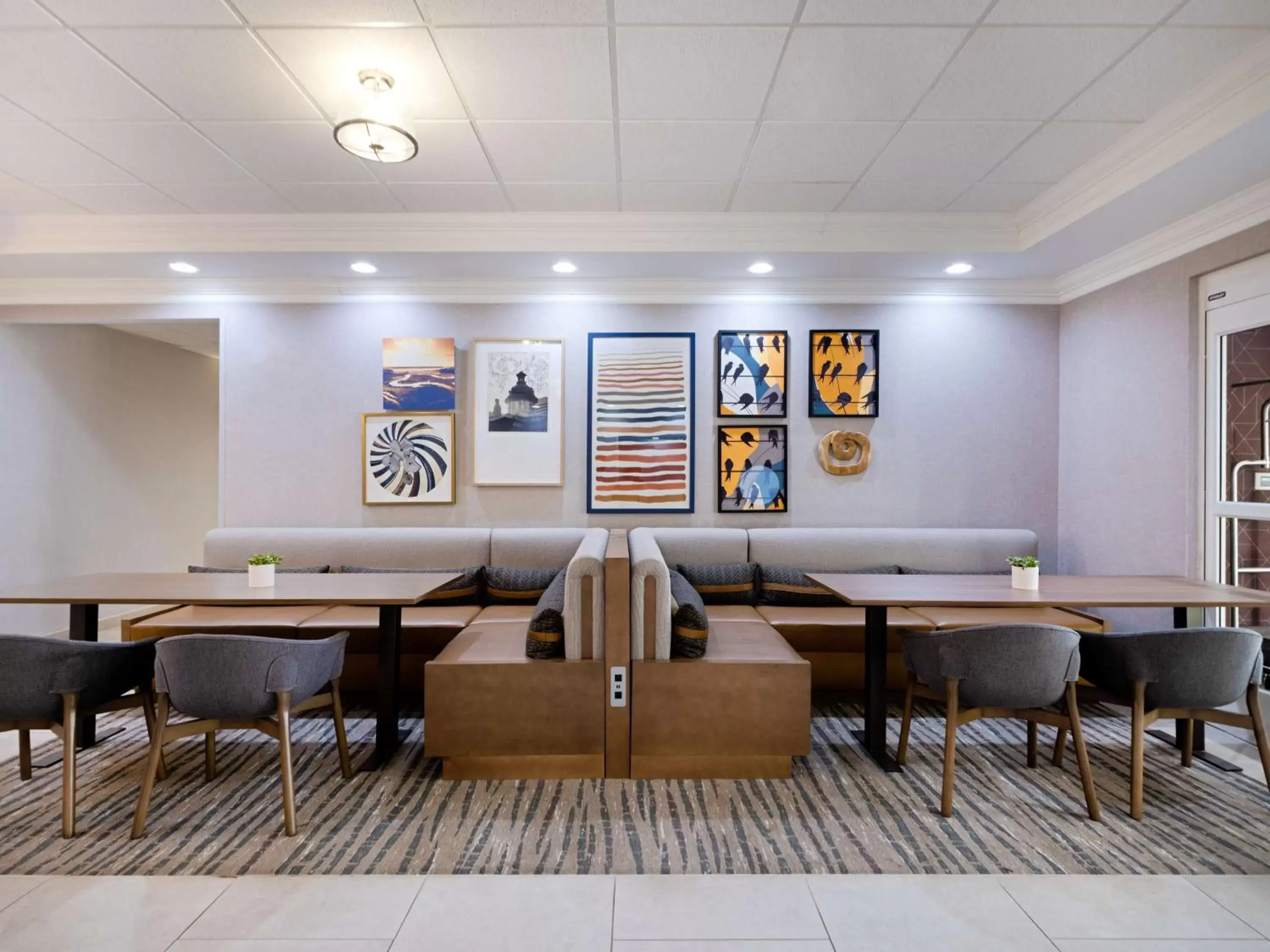 Lobby or reception, Lounge/Bar in Homewood Suites by Hilton Columbia, SC
