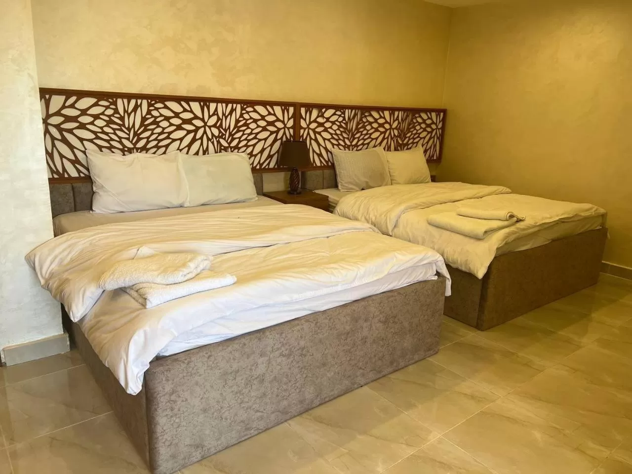 Bedroom, Bed in Pyramids Height Hotel & Pyramids Master Scene Rooftop