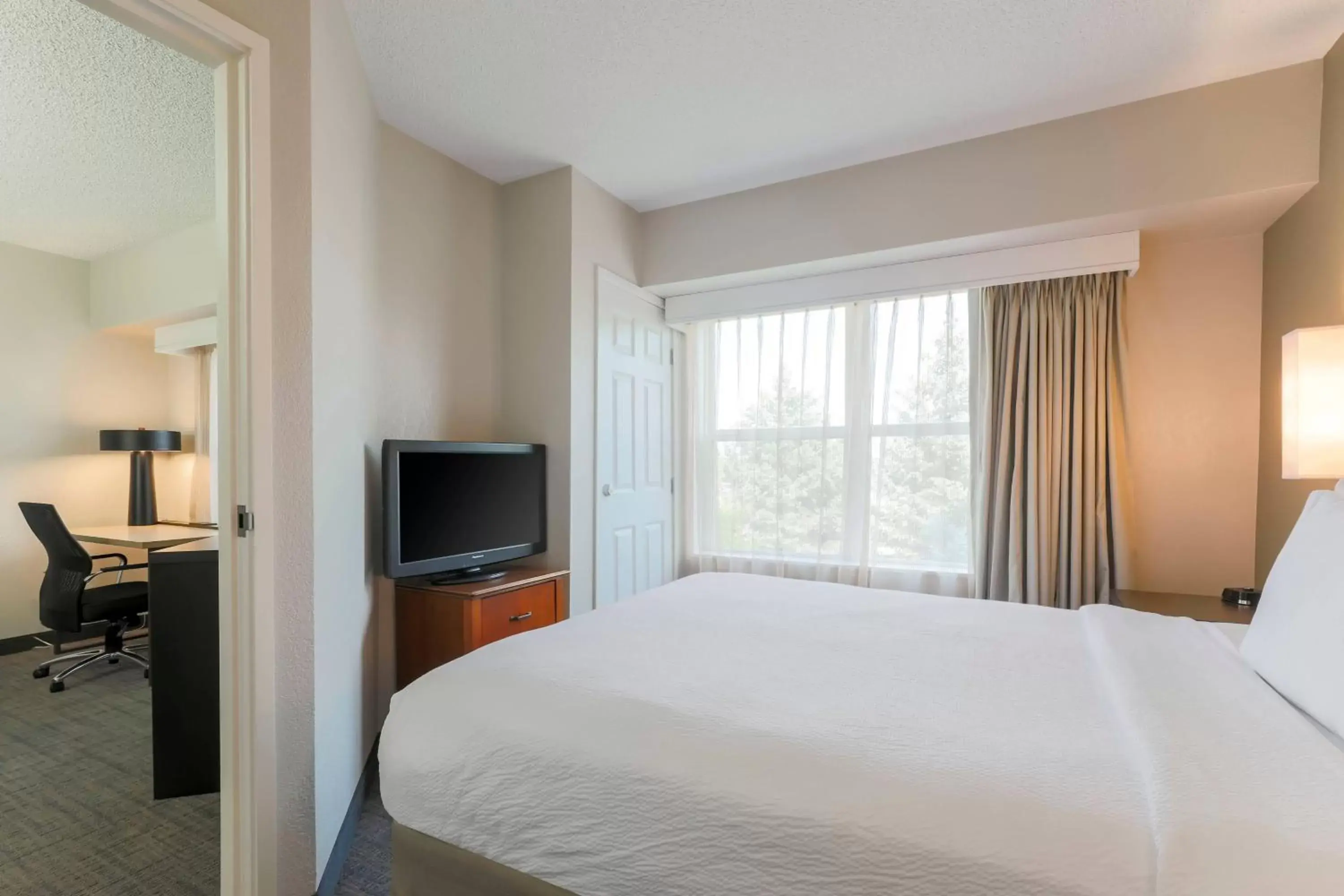 Bedroom, Bed in Residence Inn Boulder Longmont