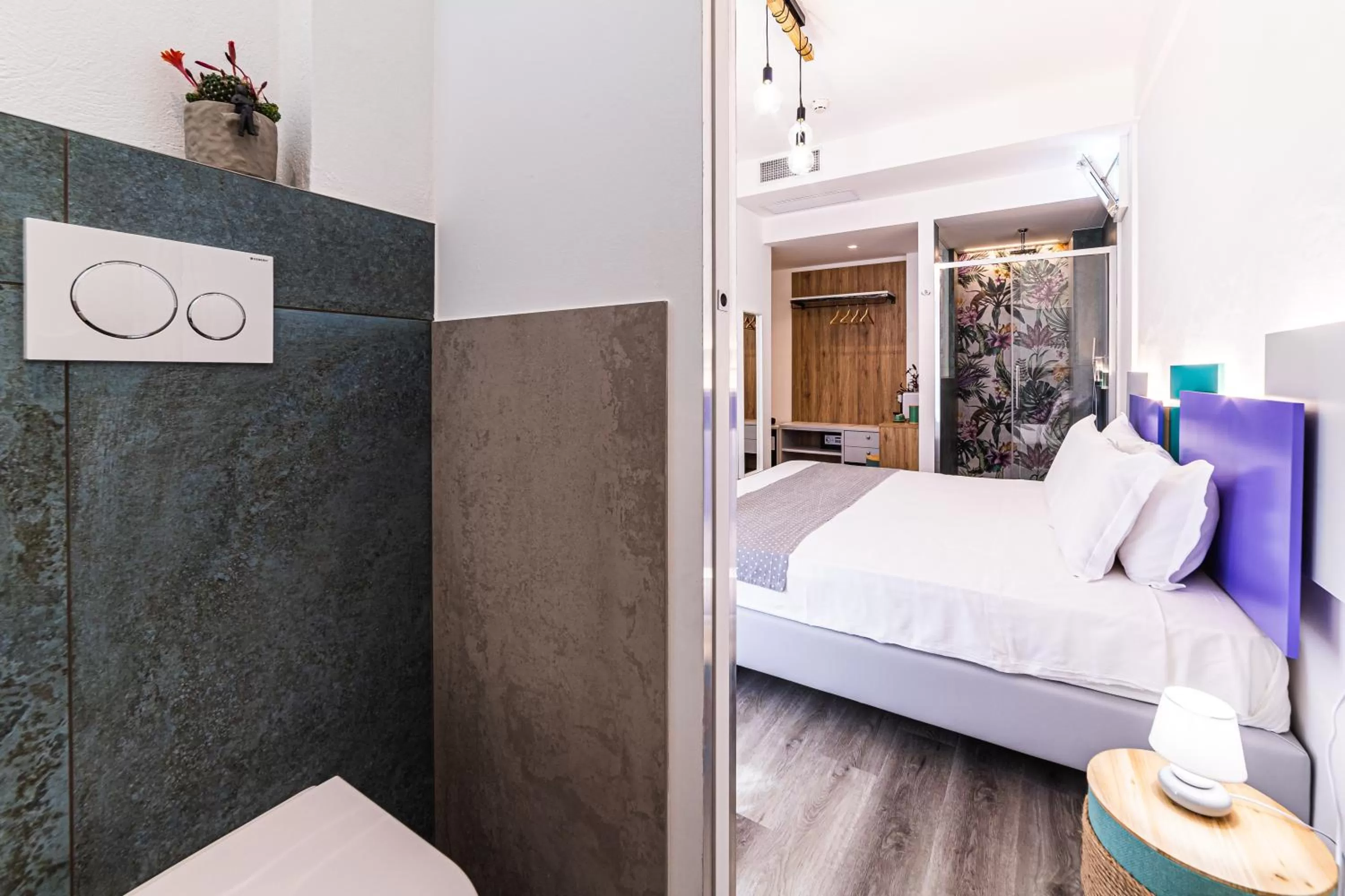 Photo of the whole room, Bed in Hotel Majorca