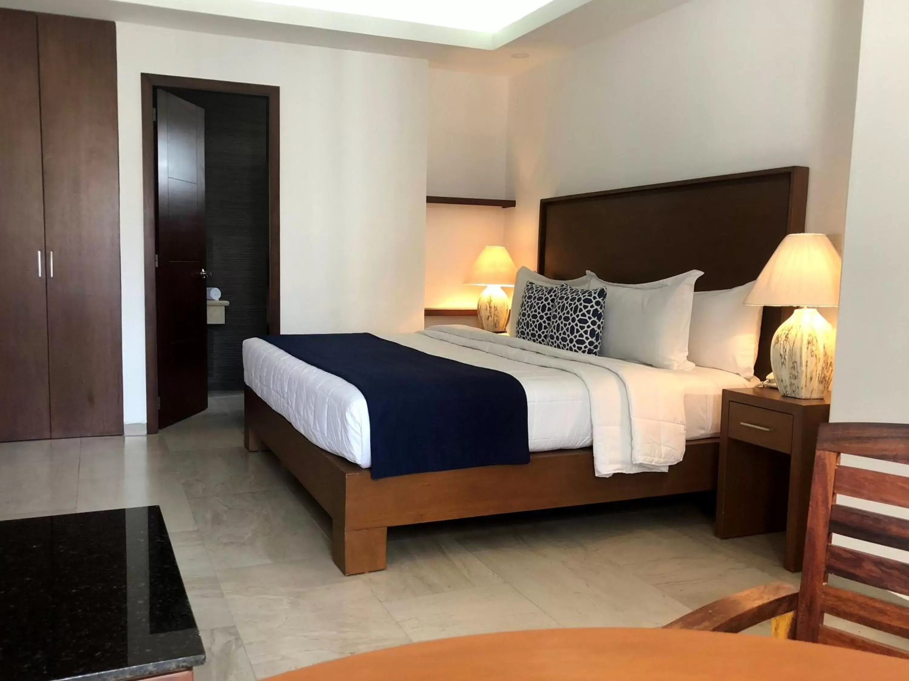 Bedroom, Bed in The Paramar Beachfront Boutique Hotel With Breakfast Included - Downtown Malecon