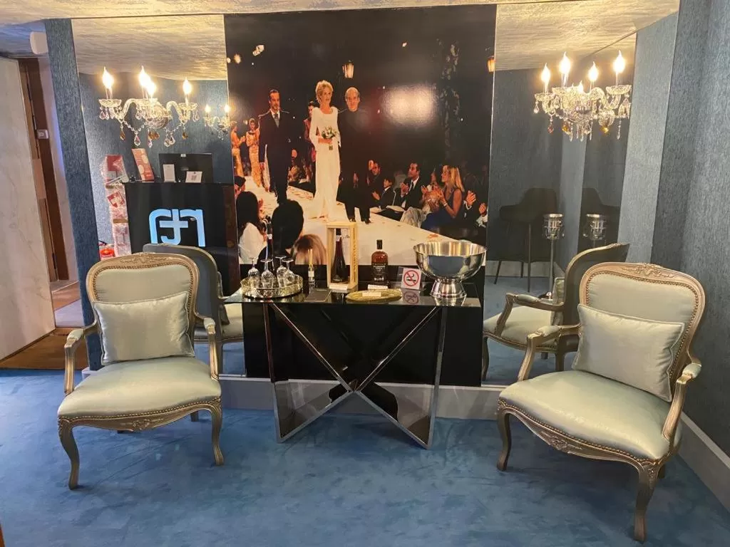 Living room in TM Luxury Apartments Lisbon