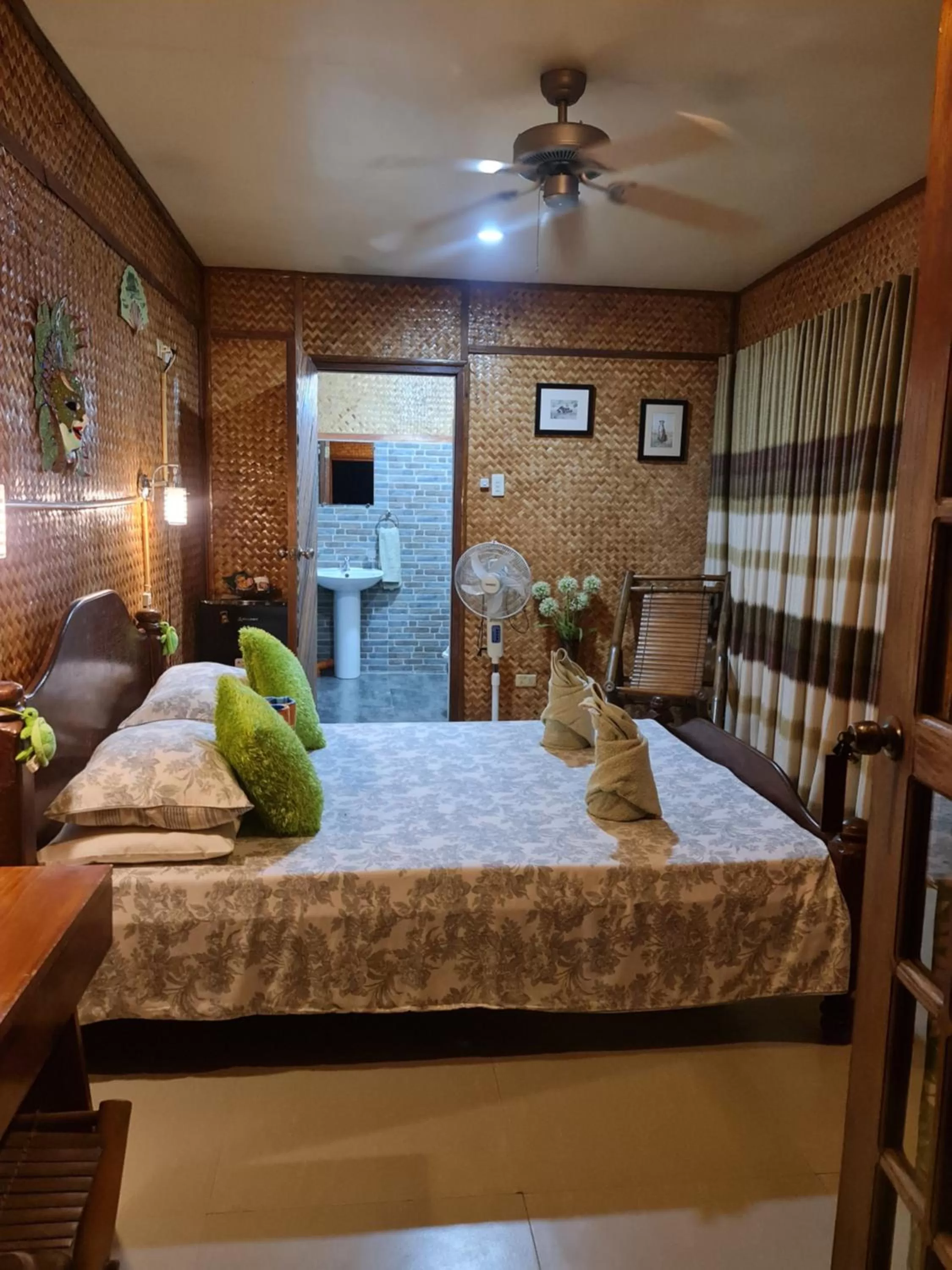 Bed in Lala Panzi Bed and Breakfast