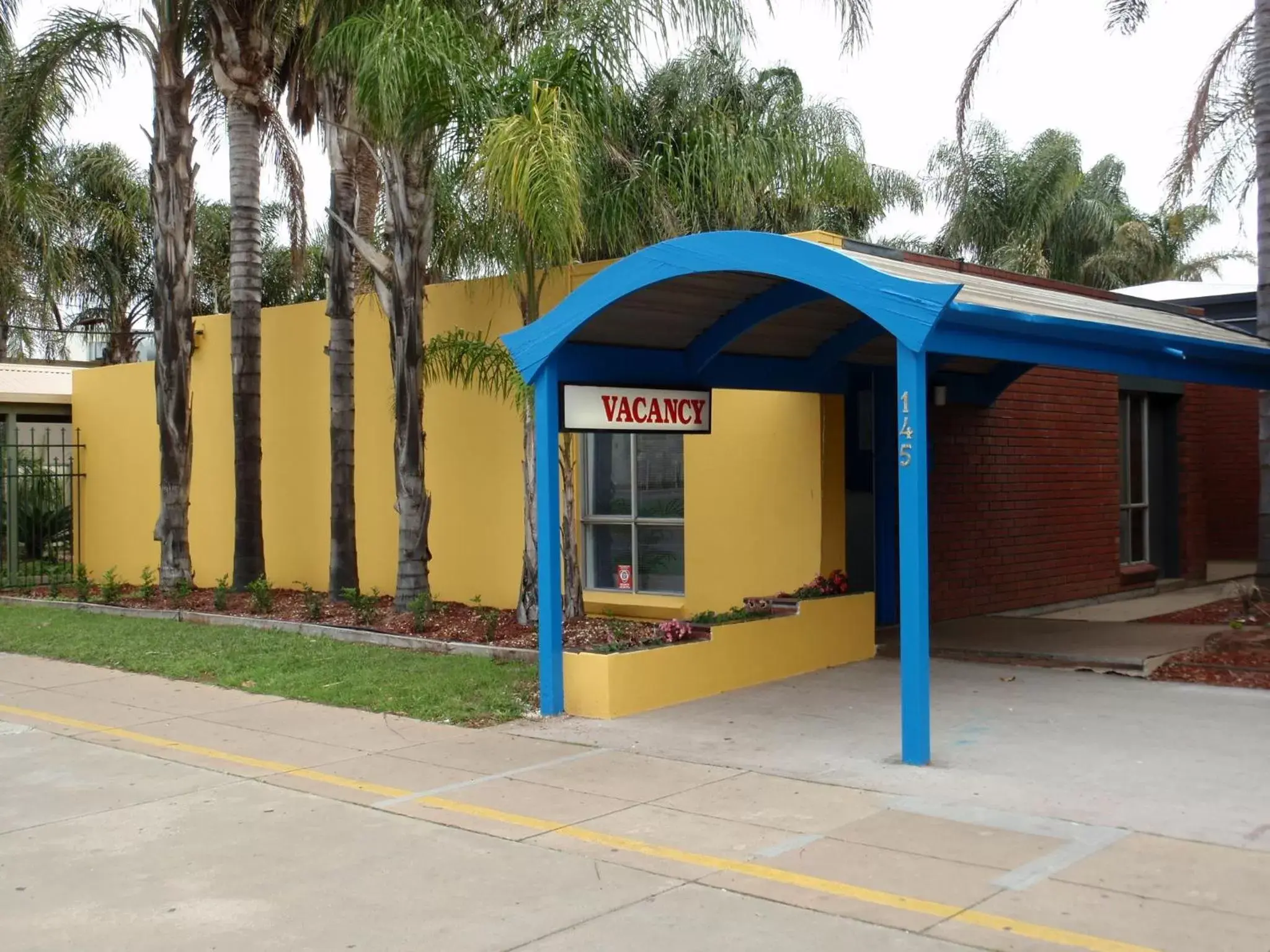 Mid City Plantation Motel Mid City Plantation Motel