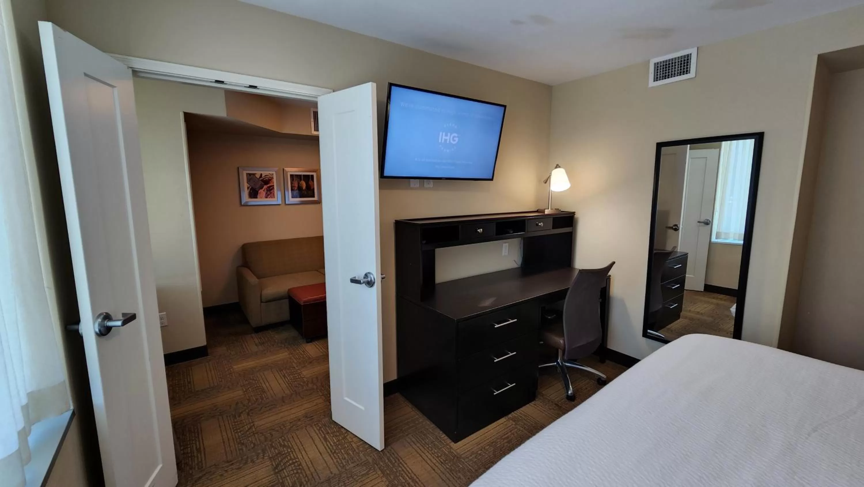 Photo of the whole room, Bed in Staybridge Suites Denver Downtown by IHG