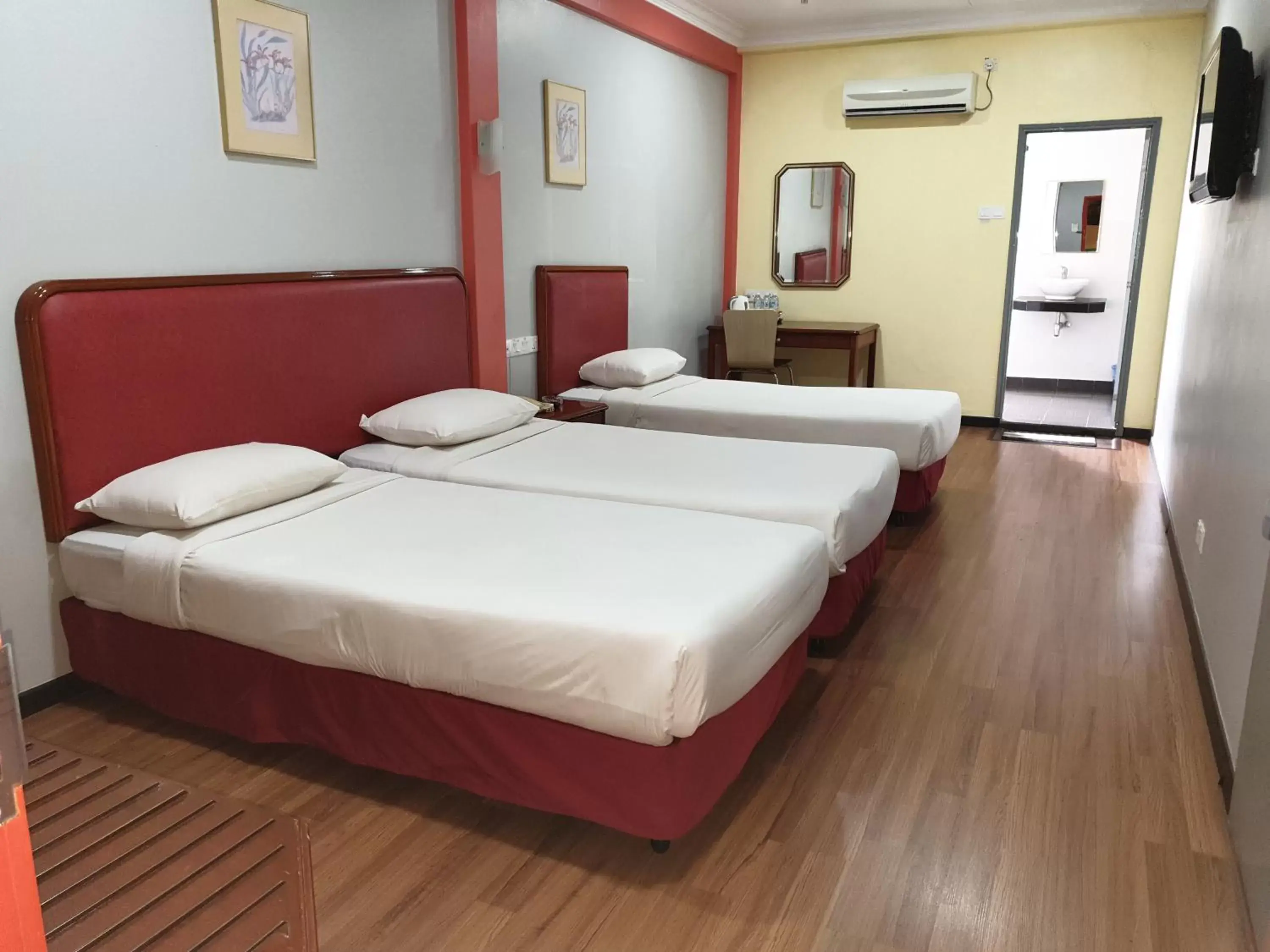 Bed in Classic Boutique Hotel Kuantan