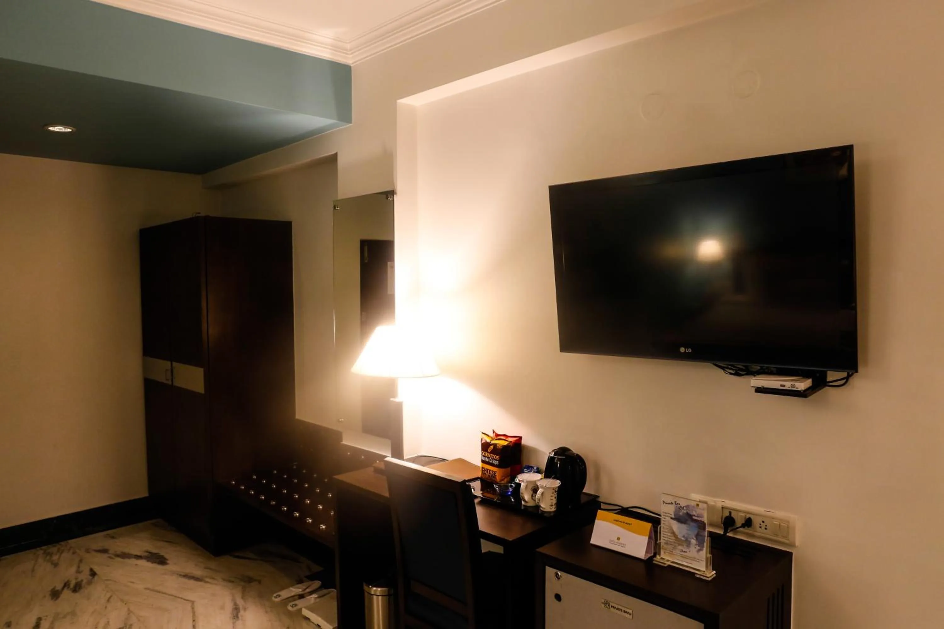 Bed in Capitol Residency