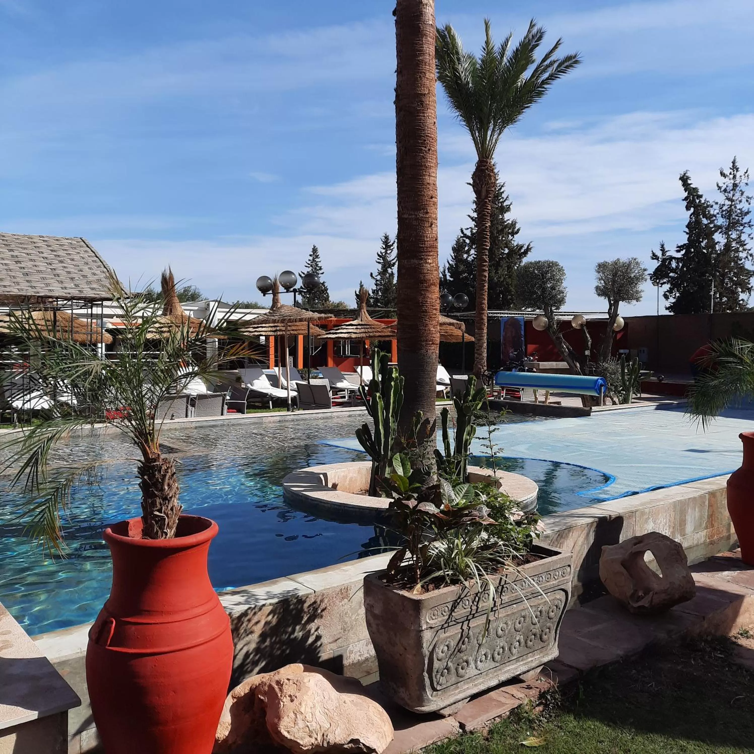 Garden, Pool View in Résidence Habiba