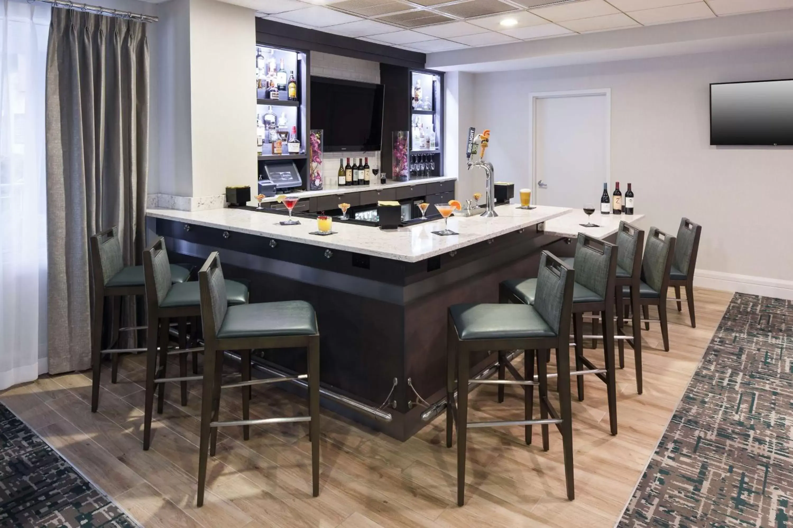Lounge or bar, Billiards in Hampton Inn Fort Lauderdale Downtown Las Olas Area