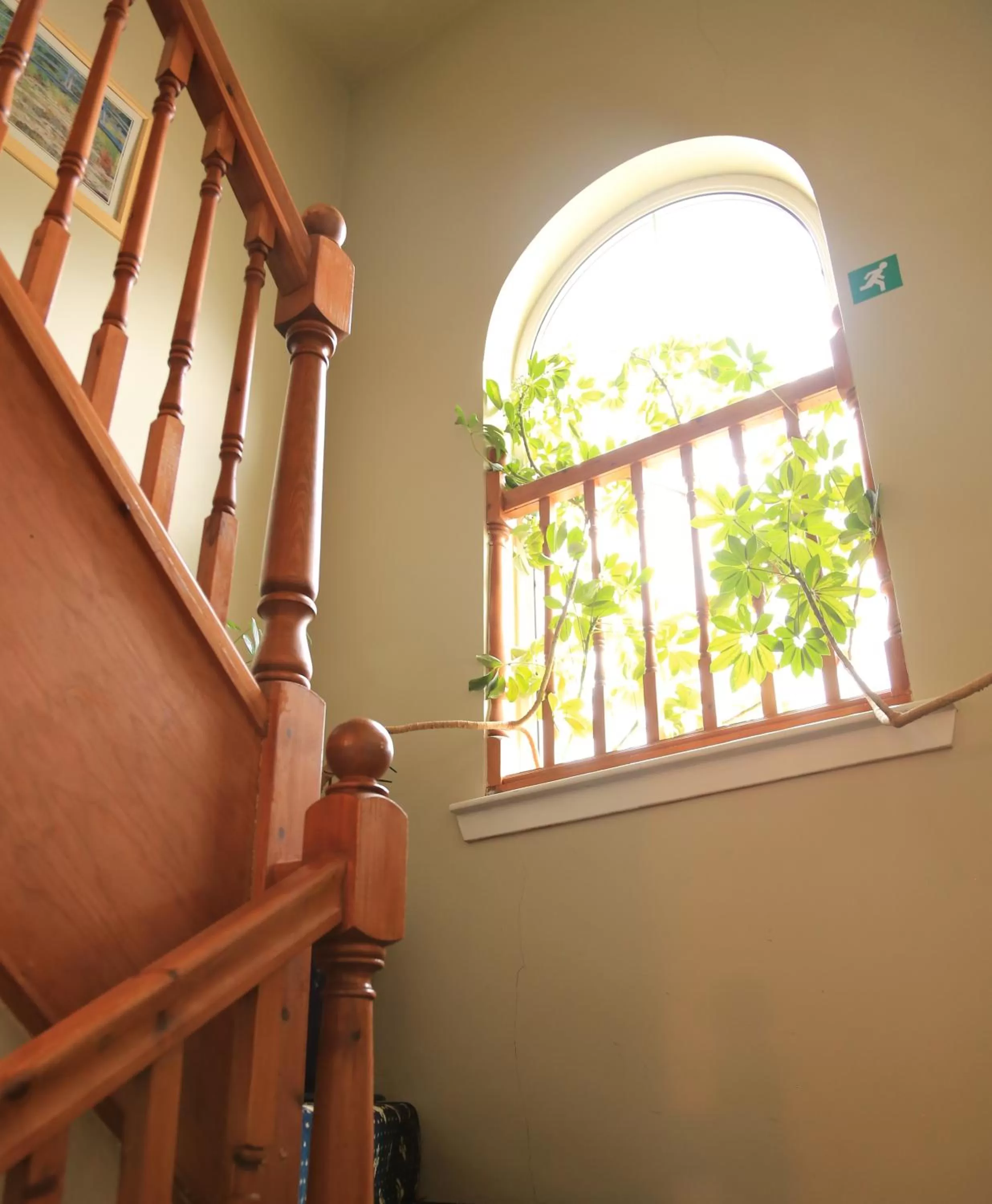 Decorative detail in Twin Lions Hotel