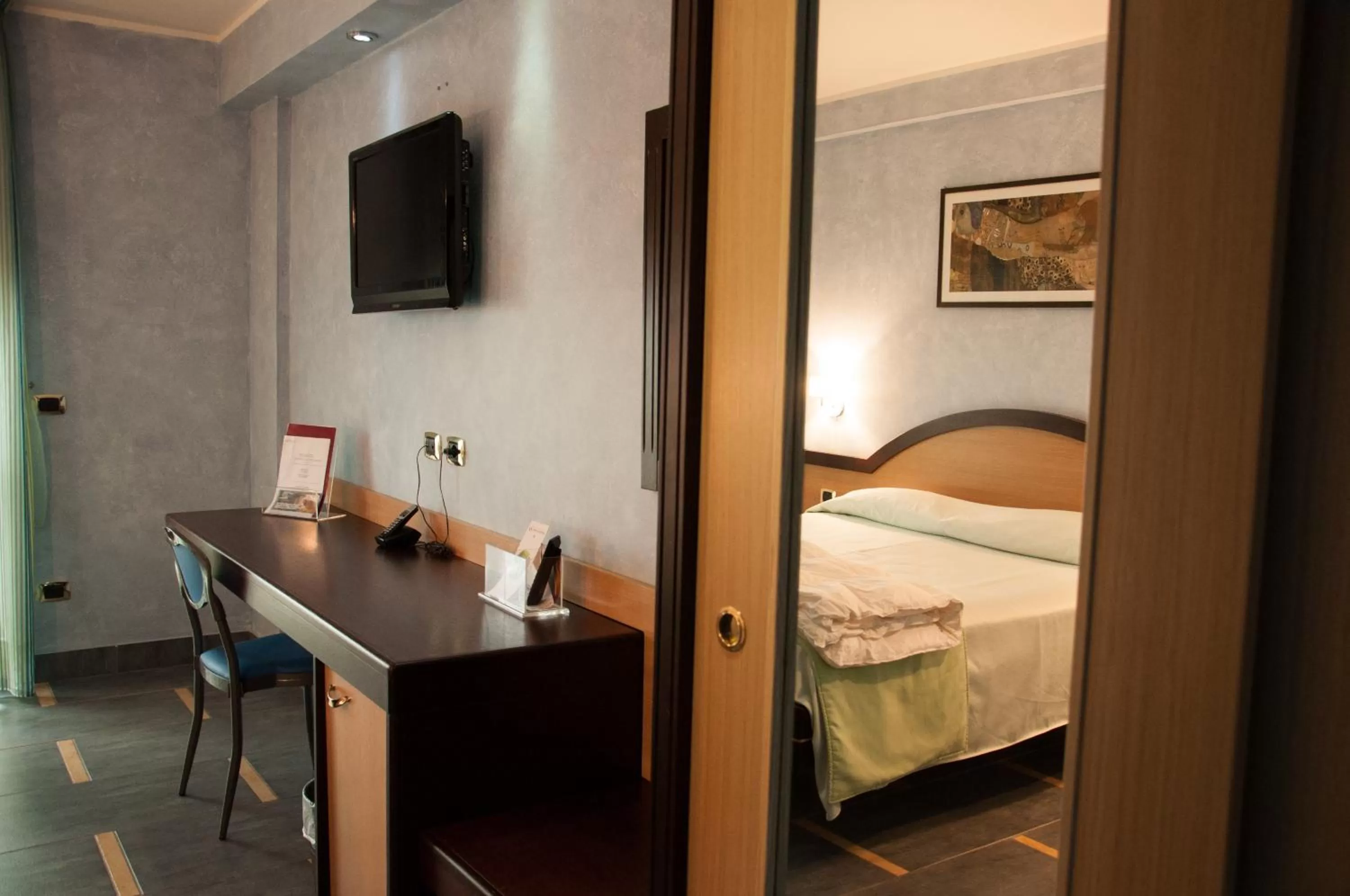 Decorative detail, Bed in Grand Hotel Paradiso