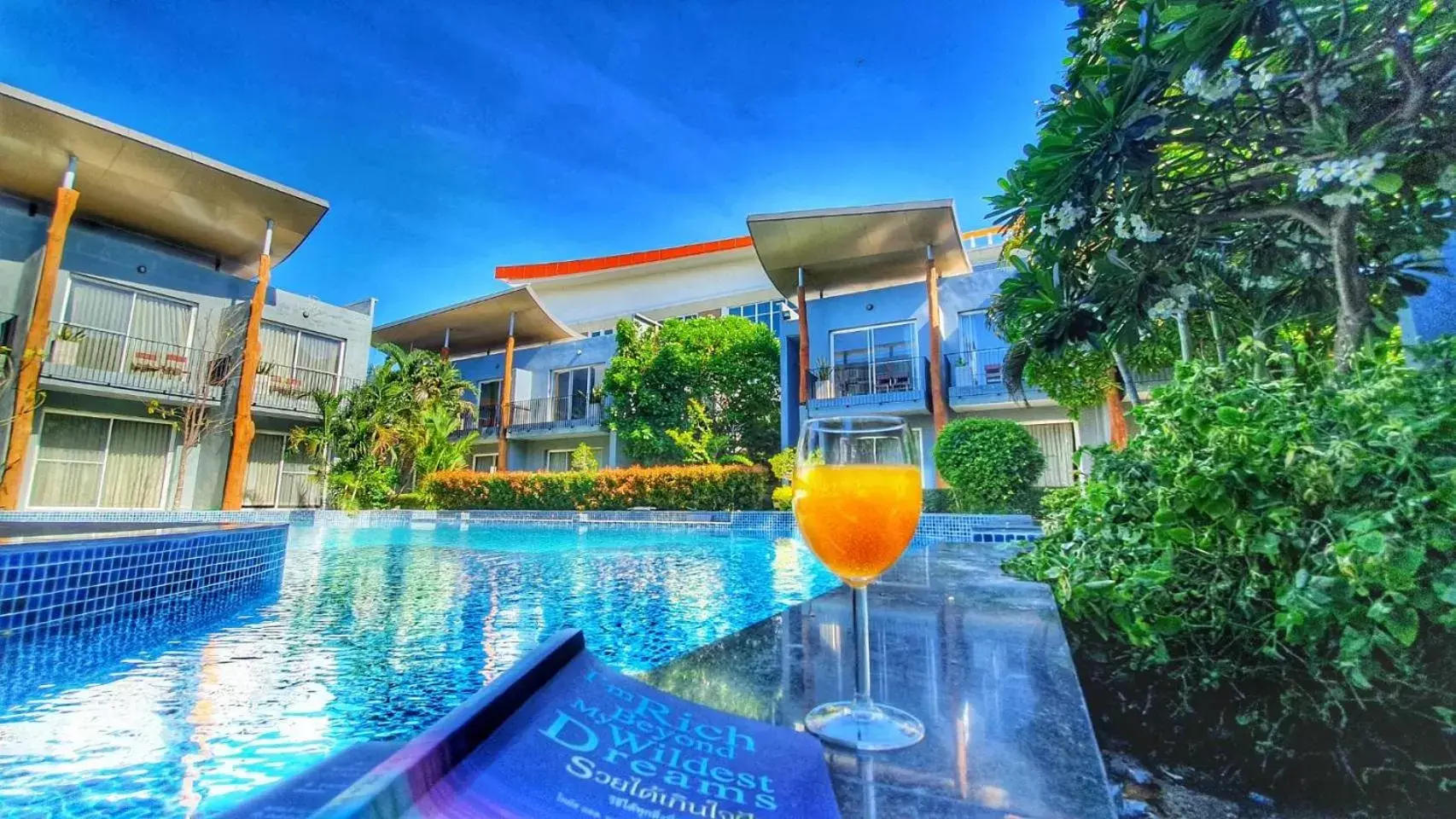 Property building in Paeva Luxury Serviced Residence SHA Property building in Paeva Luxury Serviced Residence SHA