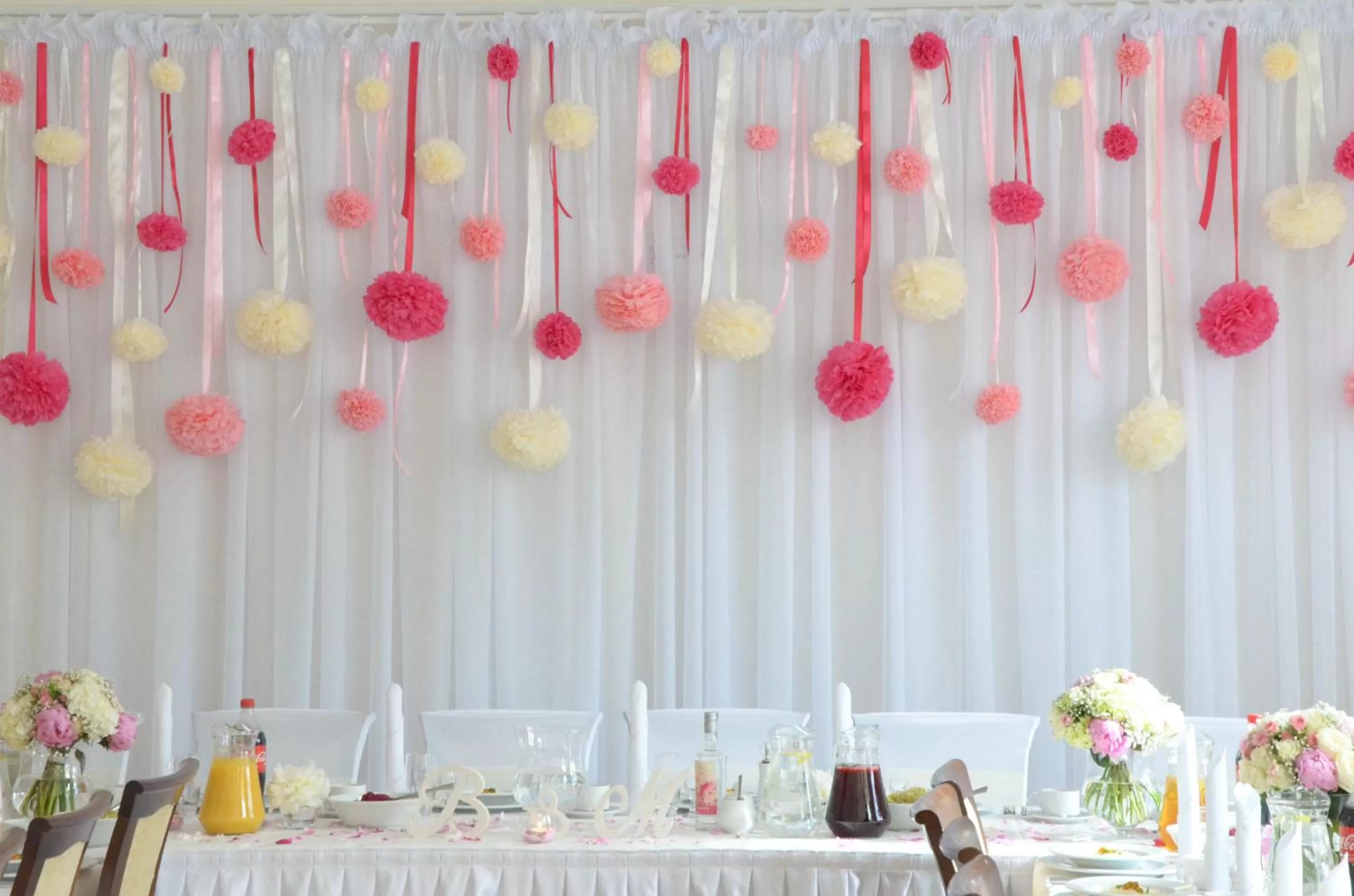 Restaurant/places to eat in Hotel Świętoborzec