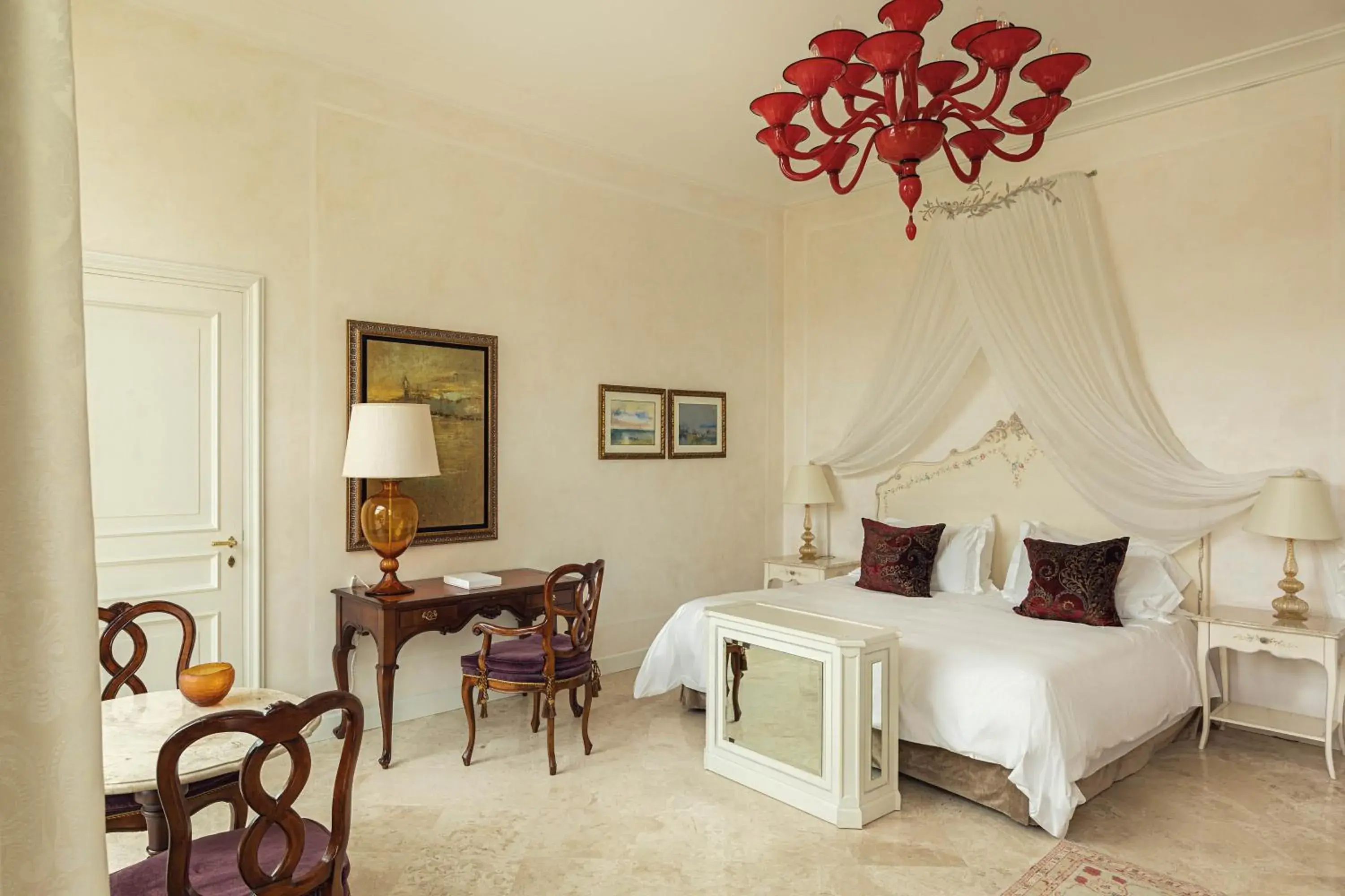 Bedroom in Hotel Cipriani, A Belmond Hotel, Venice