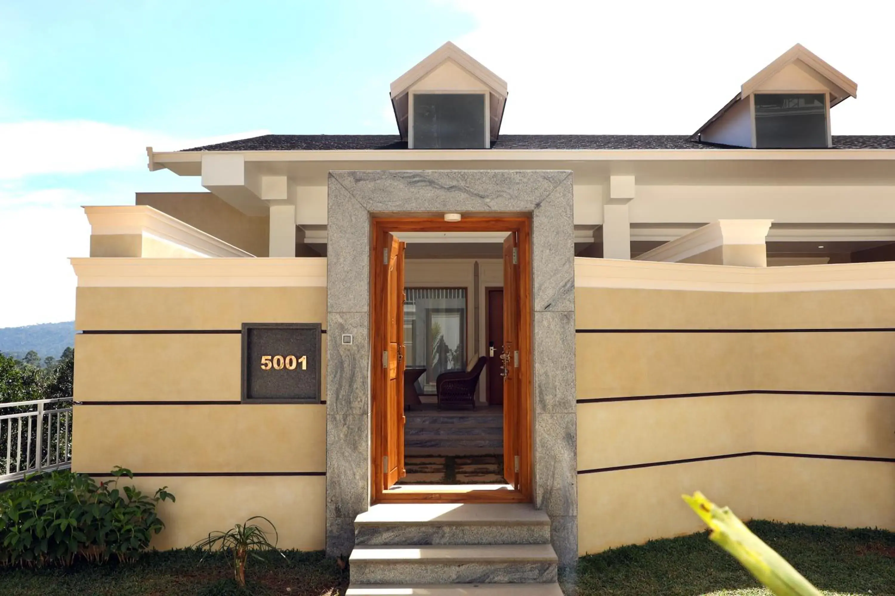 Facade/entrance in Vibe Munnar