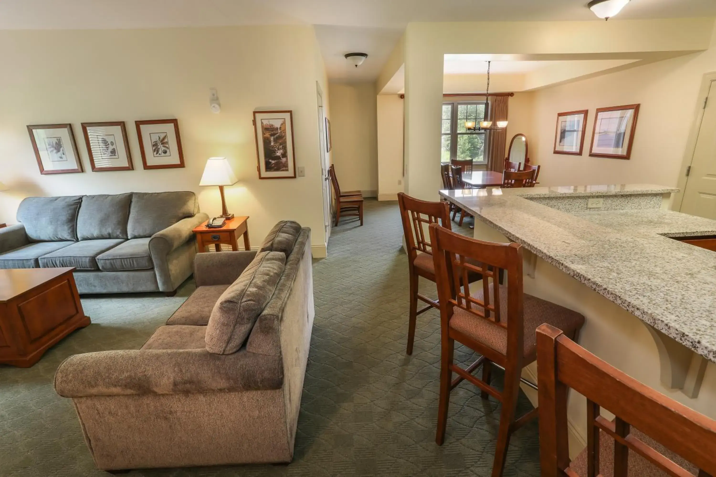 Living room, Lounge/Bar in Kaatskill Mountain Club and Condos by Hunter Mountain