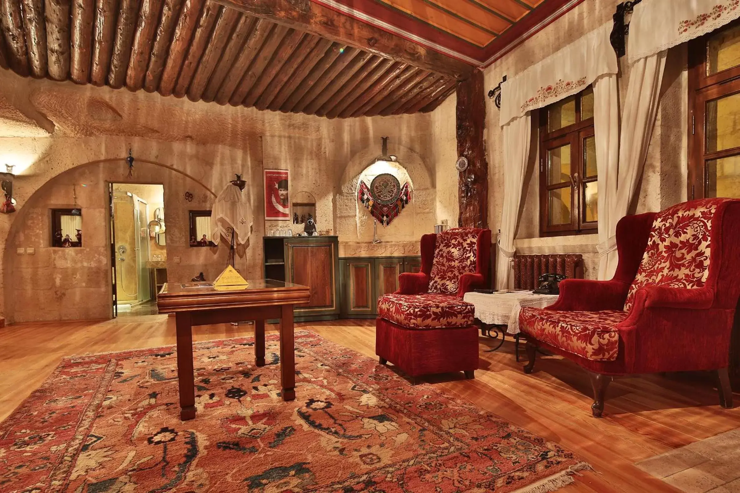 Coffee/tea facilities, Seating Area in Cappadocia Cave Suites