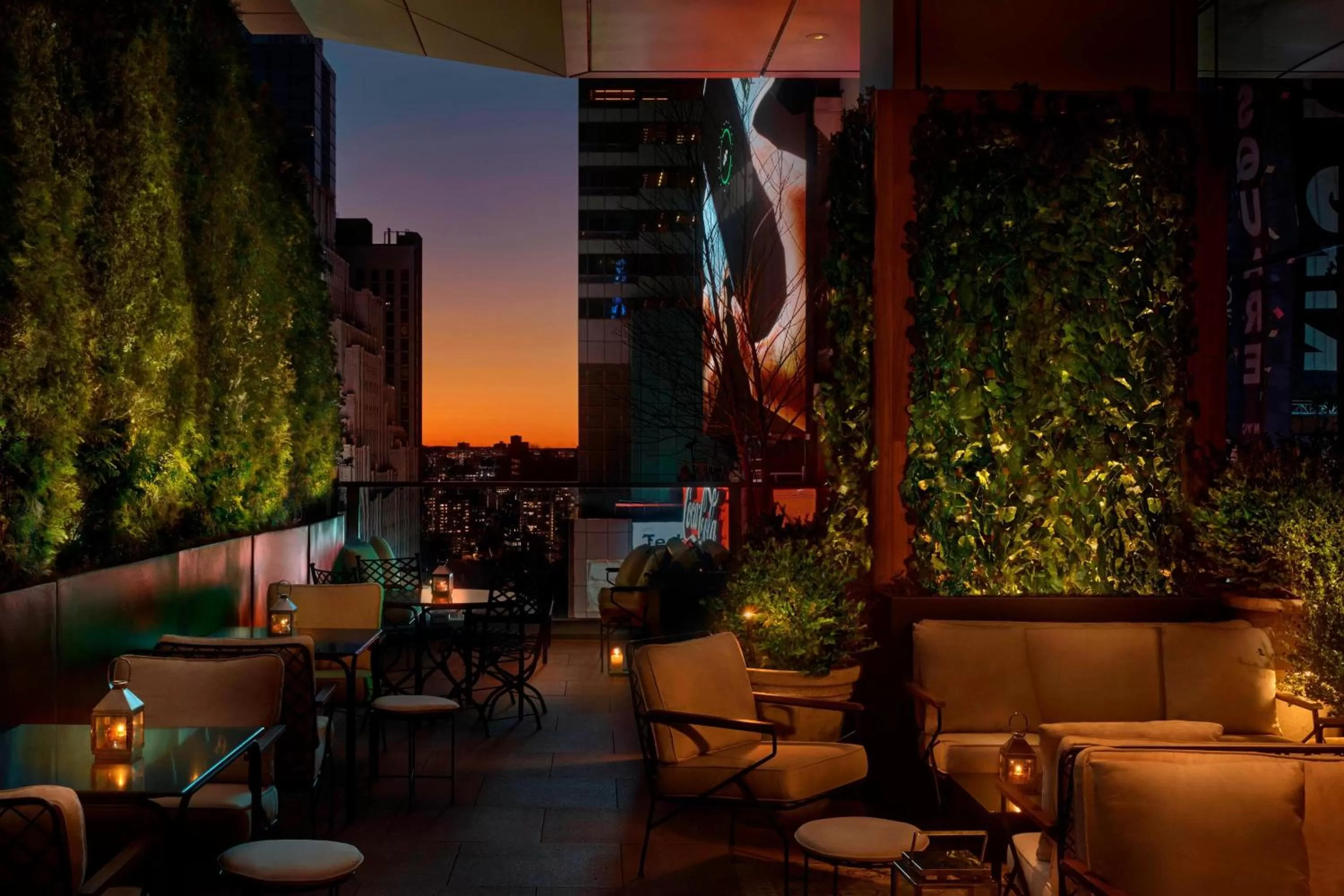 Lobby or reception in The Times Square EDITION New York