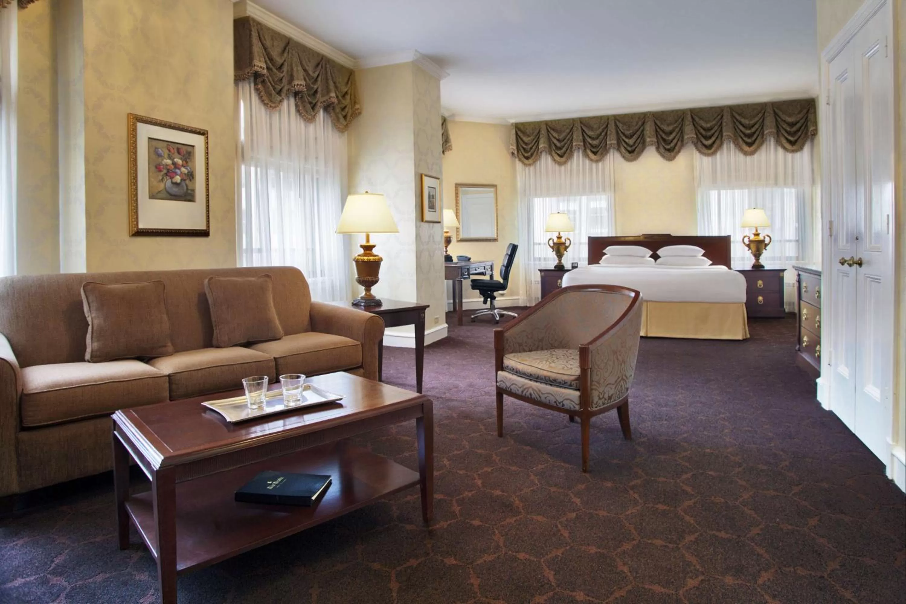 Bedroom, Bed in The Drake Hotel