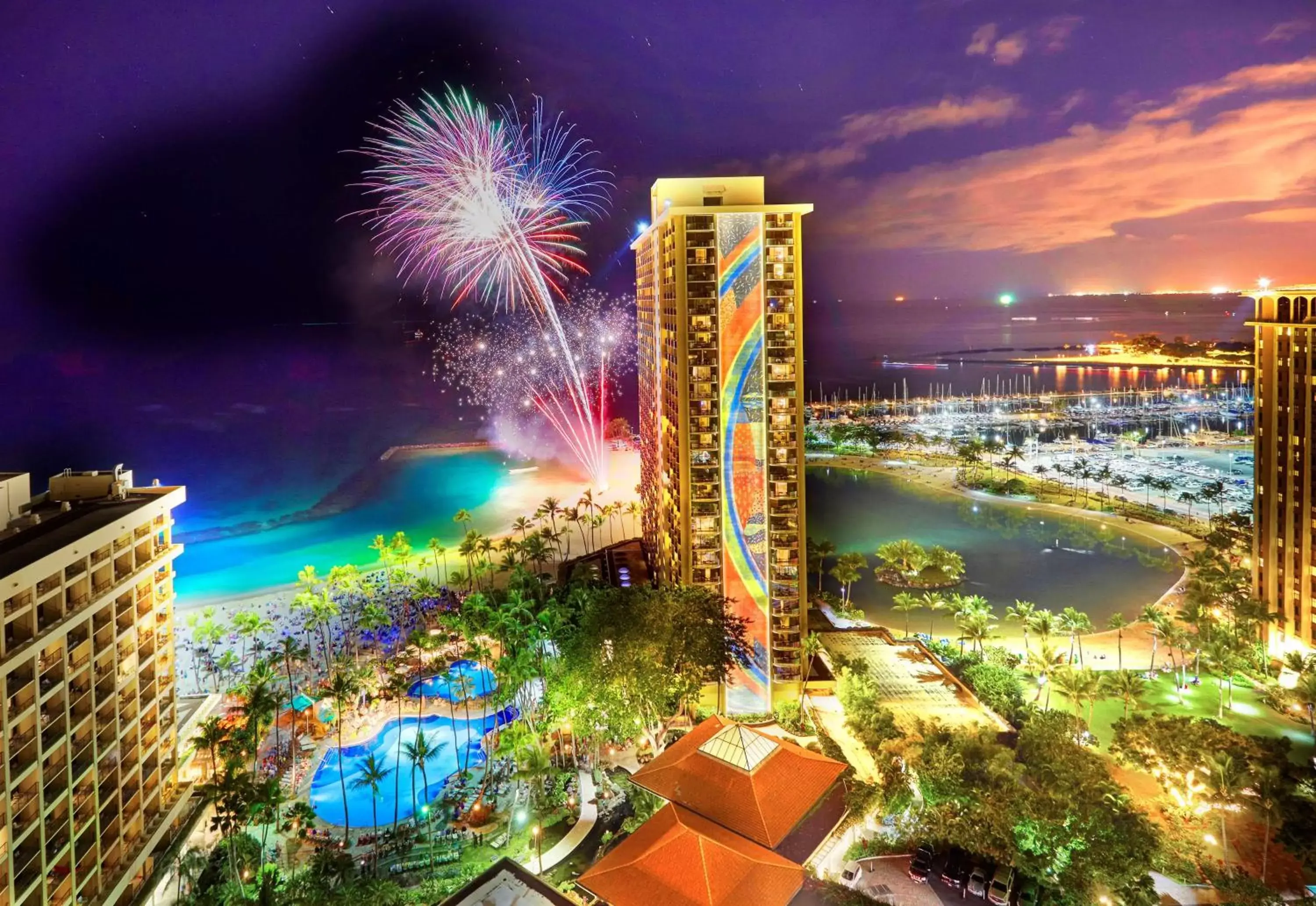 Property building, Bird's-eye View in Hilton Hawaiian Village Waikiki Beach Resort