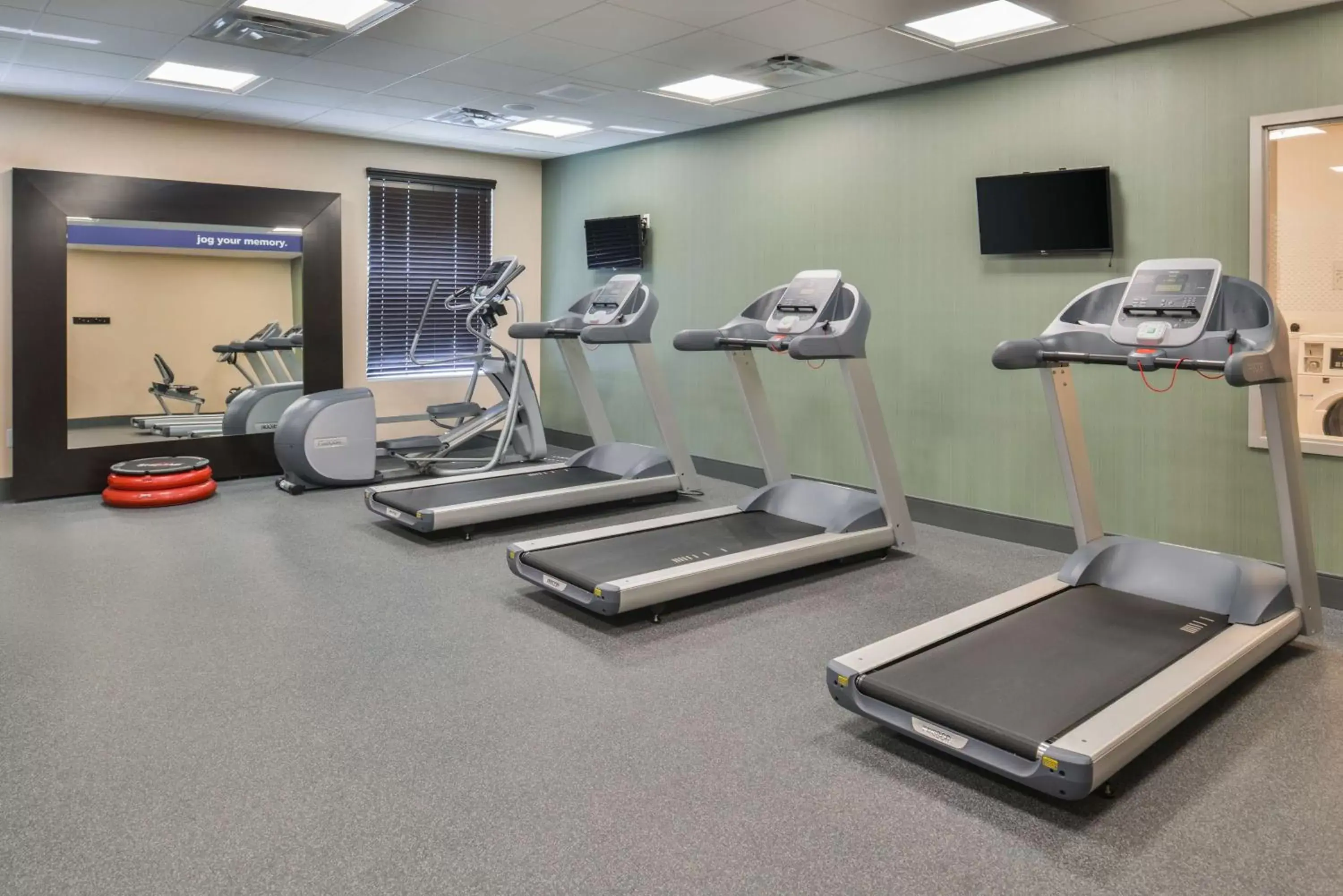 Fitness centre/facilities, Fitness Center/Facilities in Hampton Inn and Suites Altoona-Des Moines by Hilton