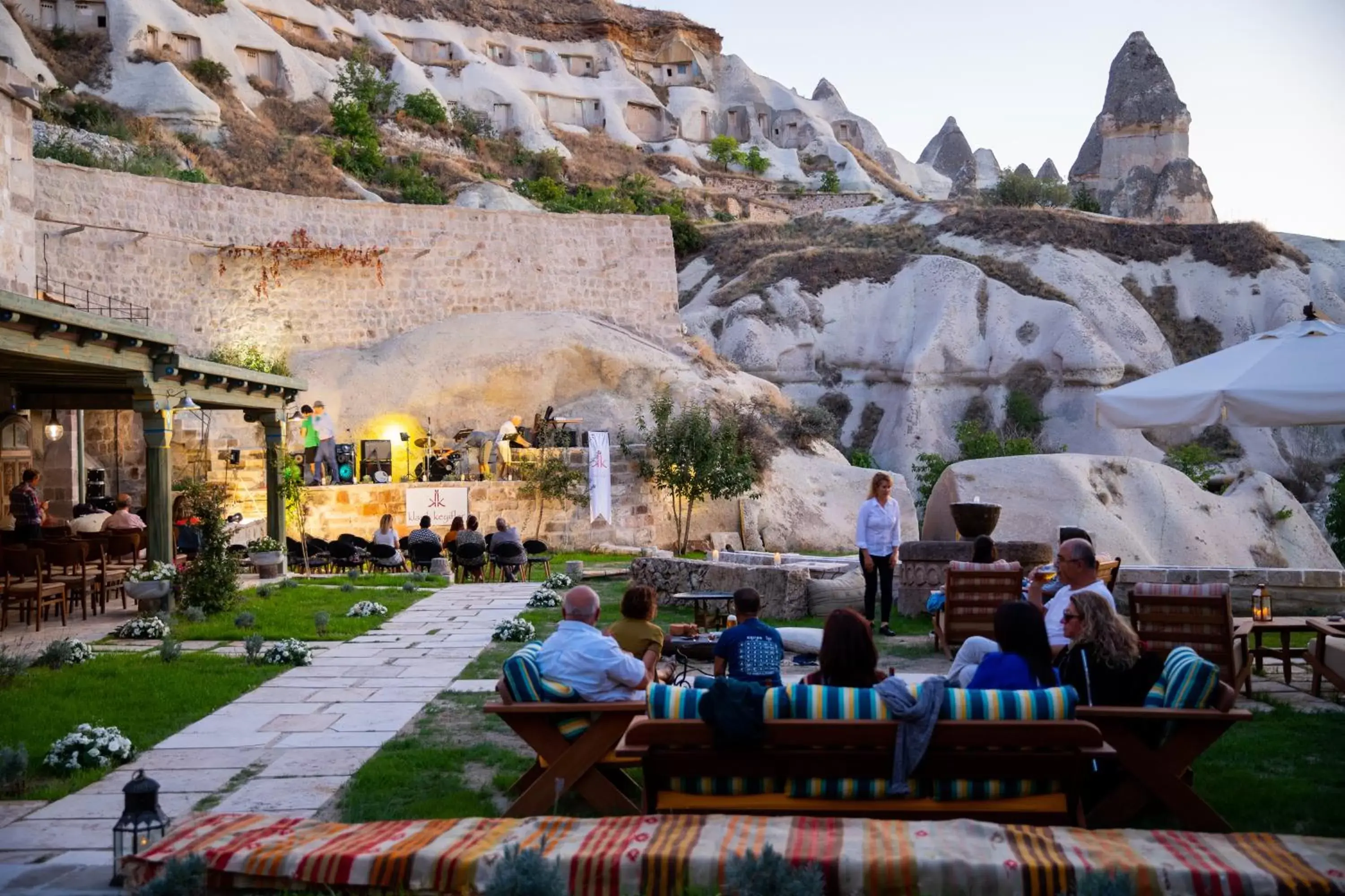 Garden, Restaurant/Places to Eat in Aza Cave Cappadocia