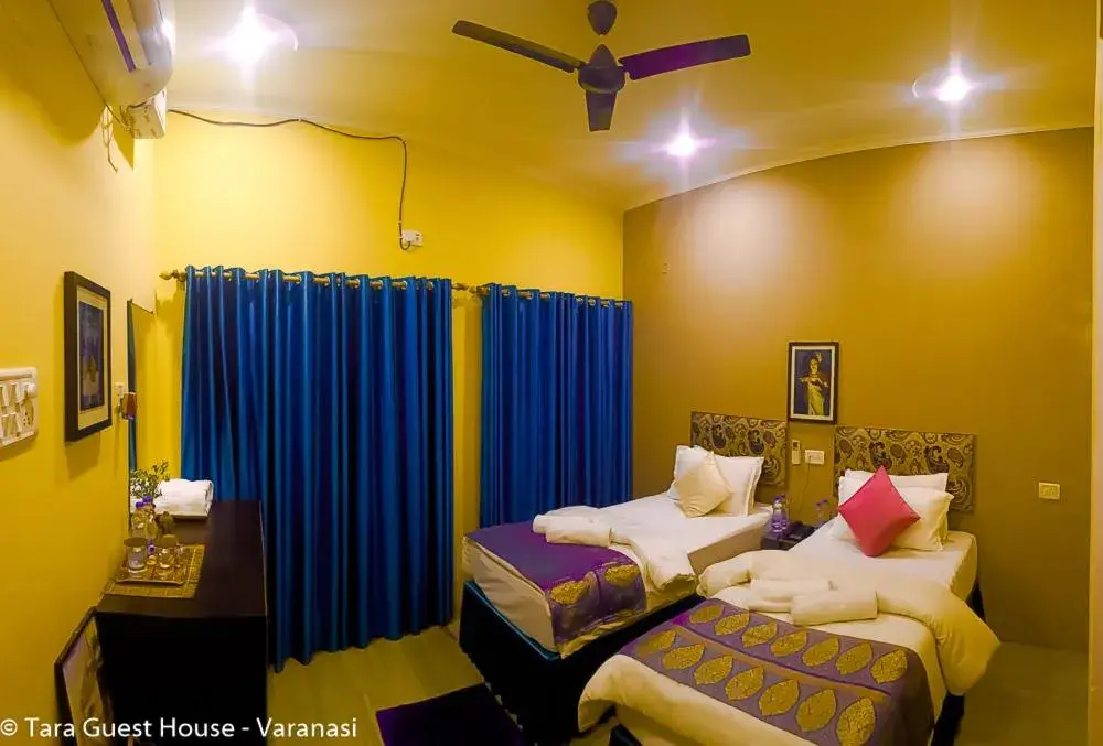 Photo of the whole room, Bed in Tara Guest House