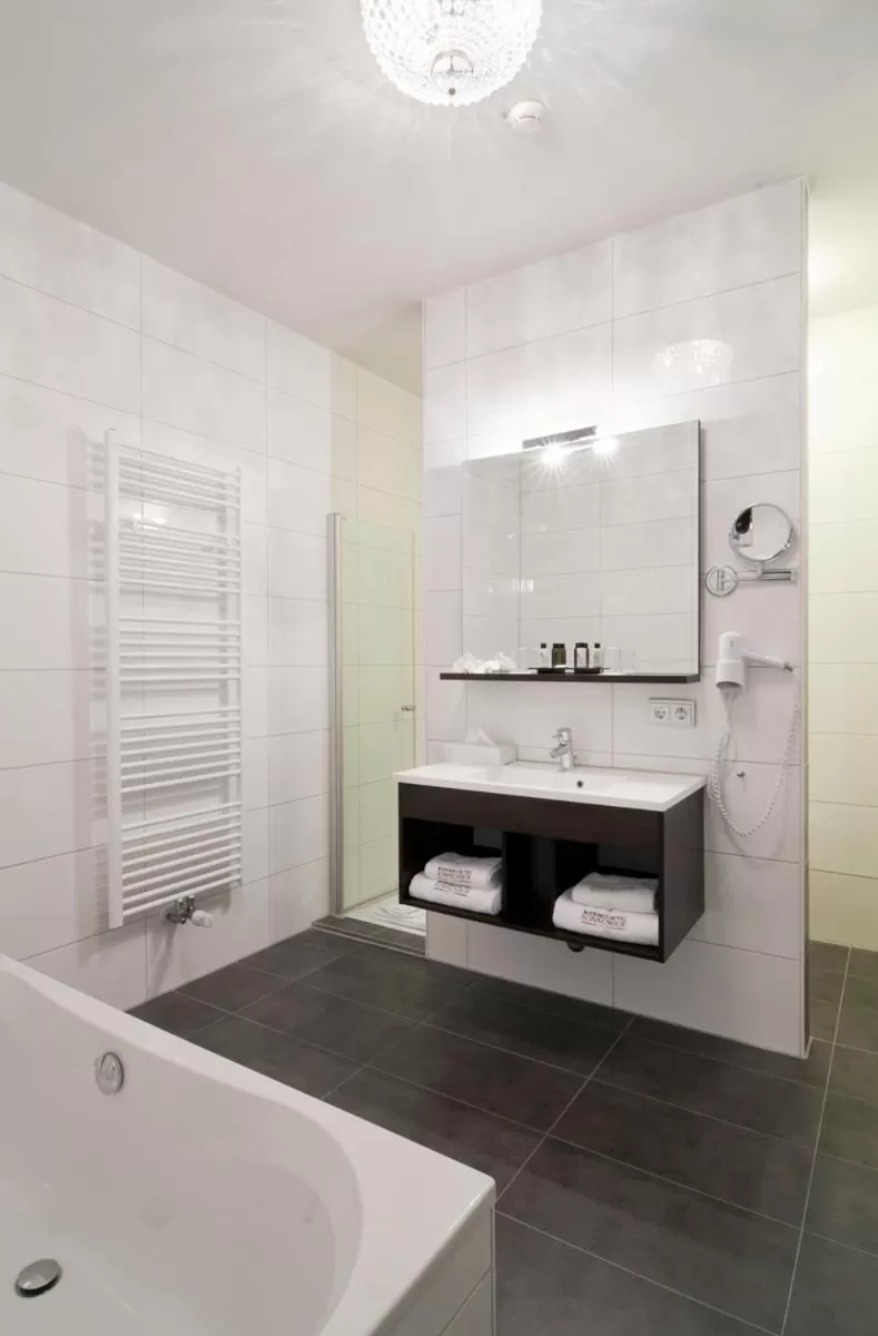Shower in Bodensee-Hotel Sonnenhof