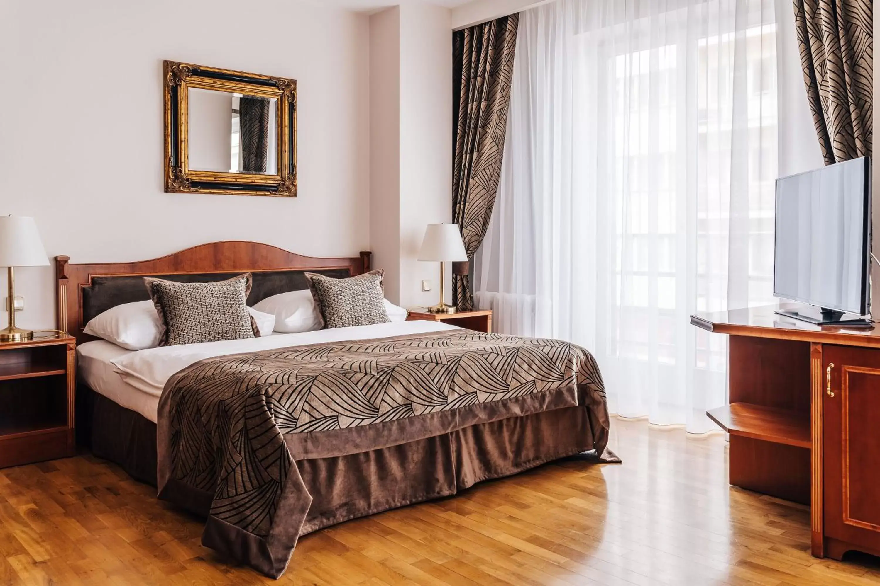 Photo of the whole room, Bed in Belvedere Photo of the whole room, Bed in Belvedere