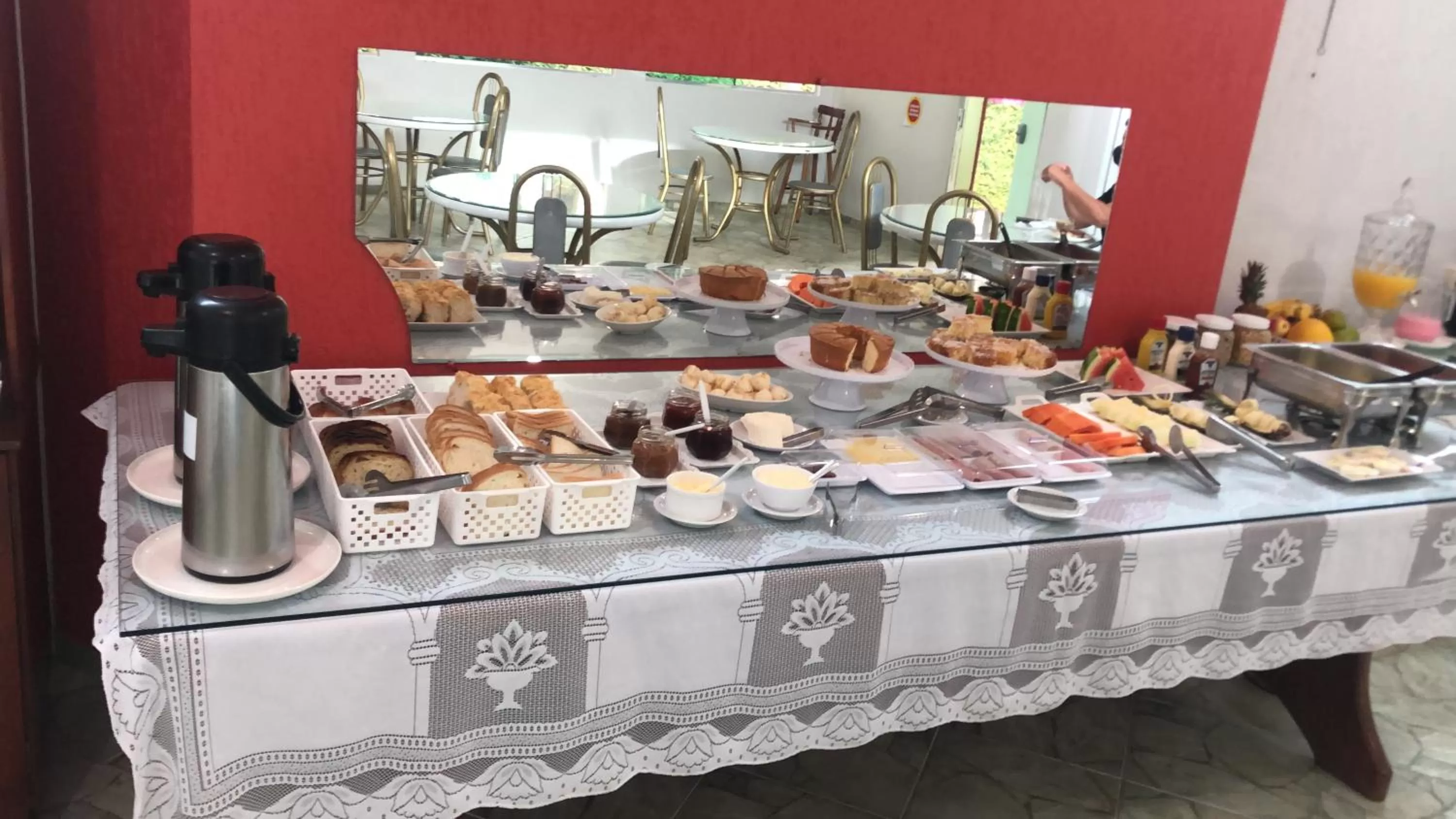 Breakfast in Hotel Nosso Bosque