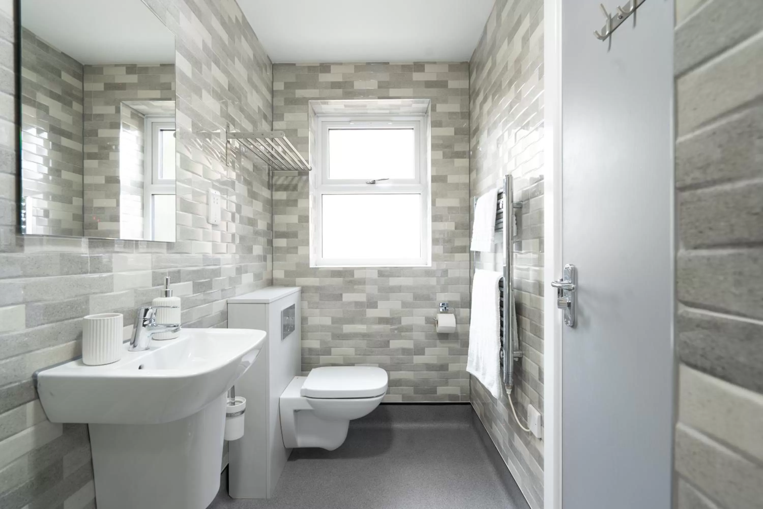 Bathroom in Hotel DC, Stratford