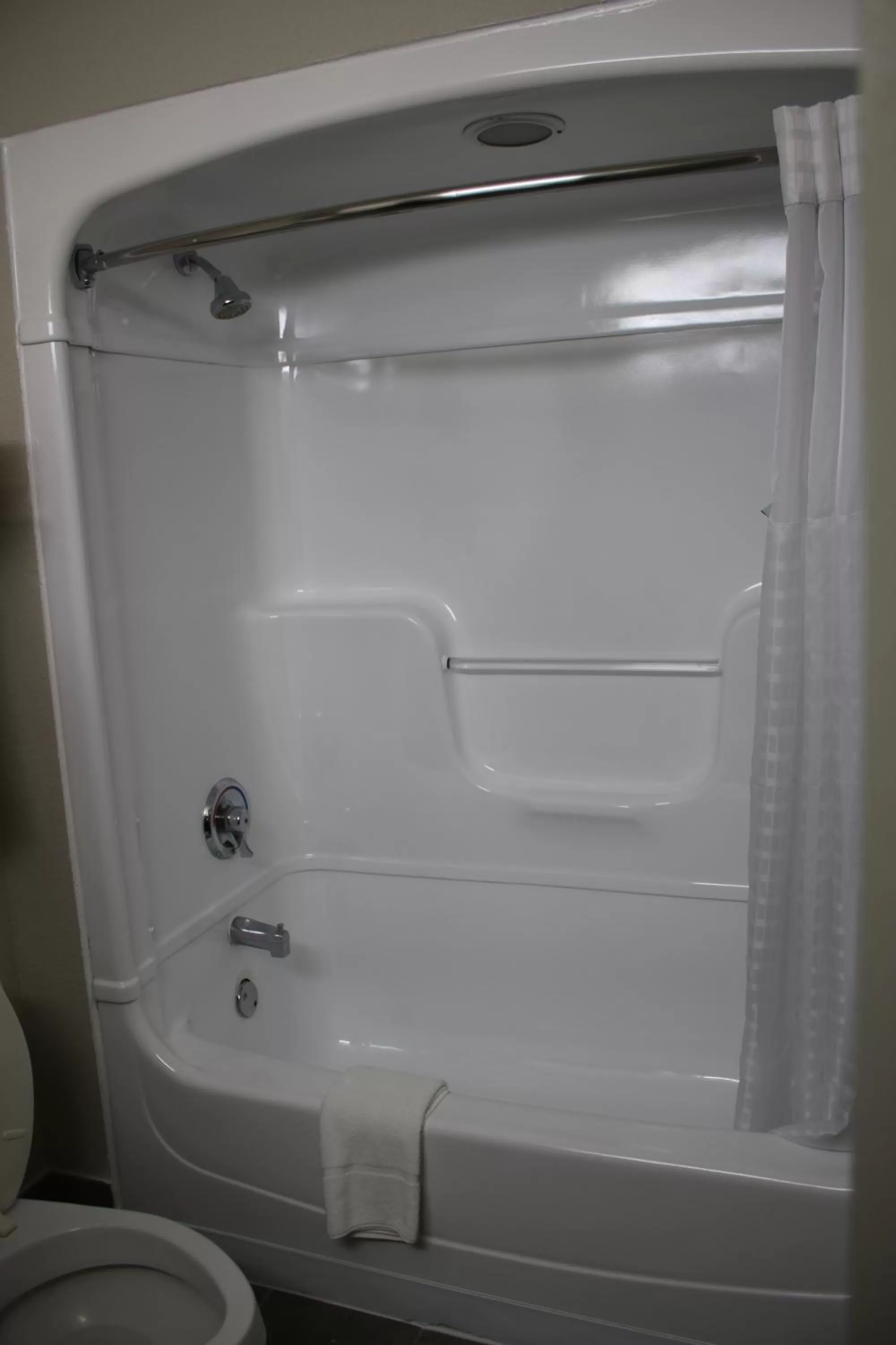 Bathroom in Days Inn by Wyndham Waco University Area