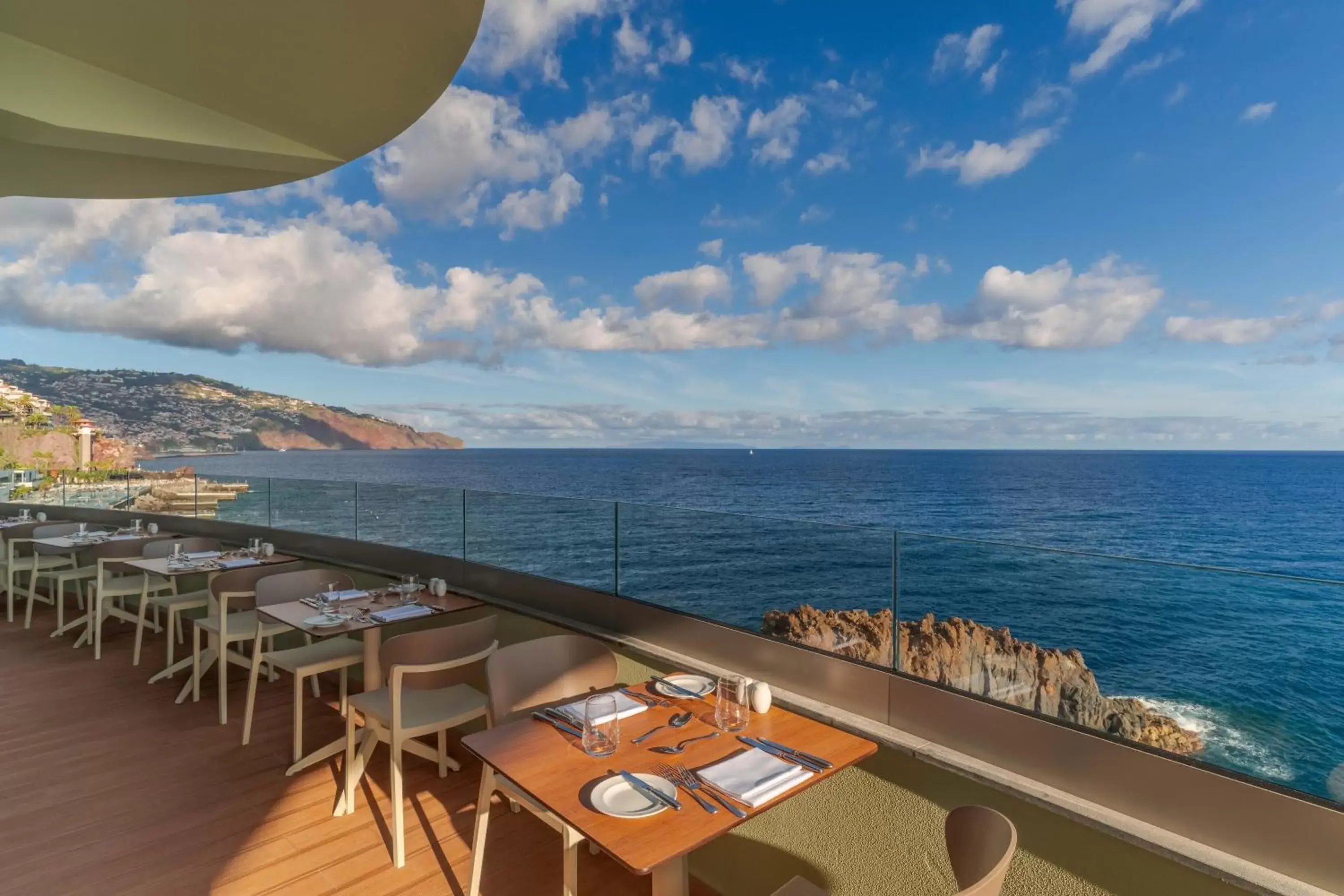 Restaurant/places to eat, Sea View in Pestana Vila Lido Madeira Ocean Hotel