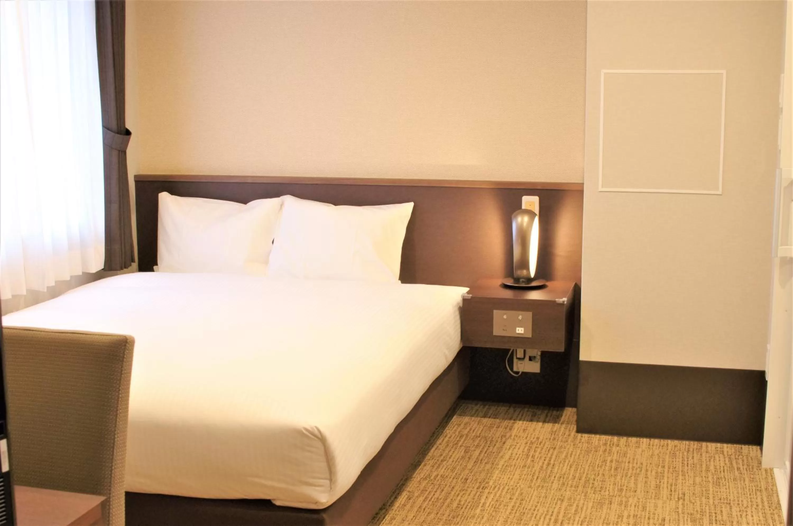 Photo of the whole room, Bed in Bande Hotel Osaka