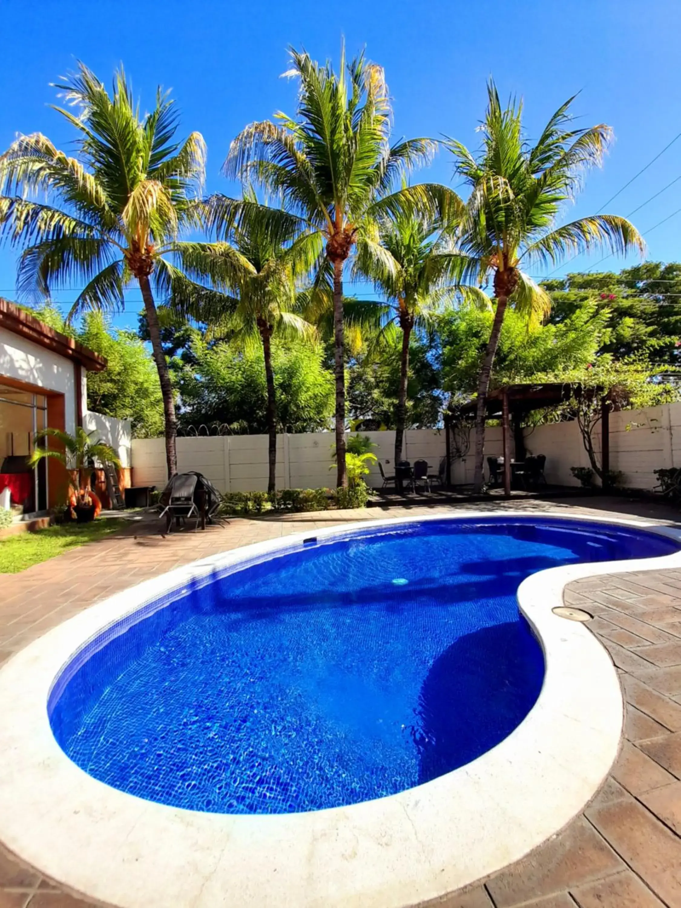 Swimming Pool in Comfort Inn Real San Miguel