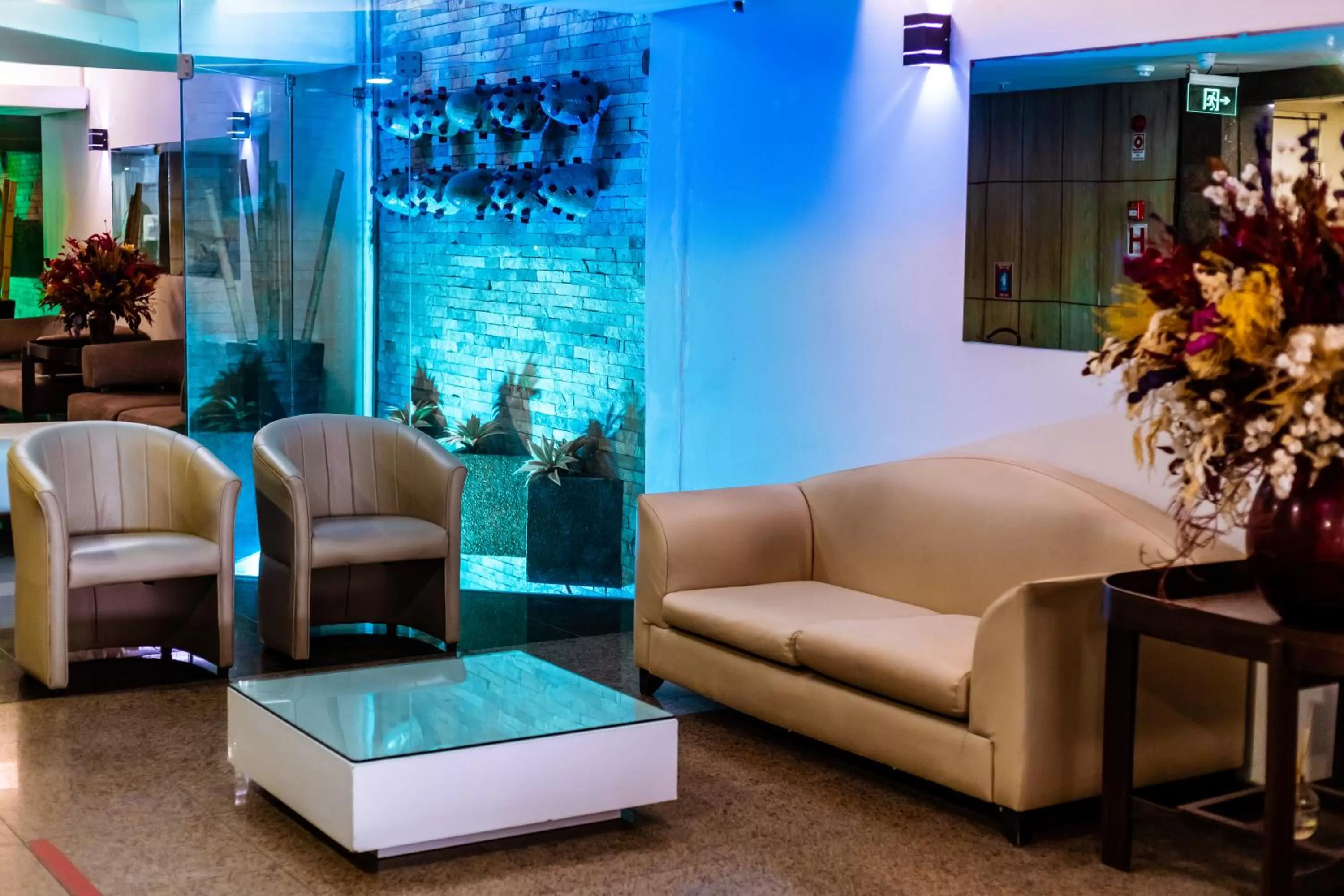 Lobby or reception in Hotel Golden Park Recife Boa Viagem By Nacional Inn