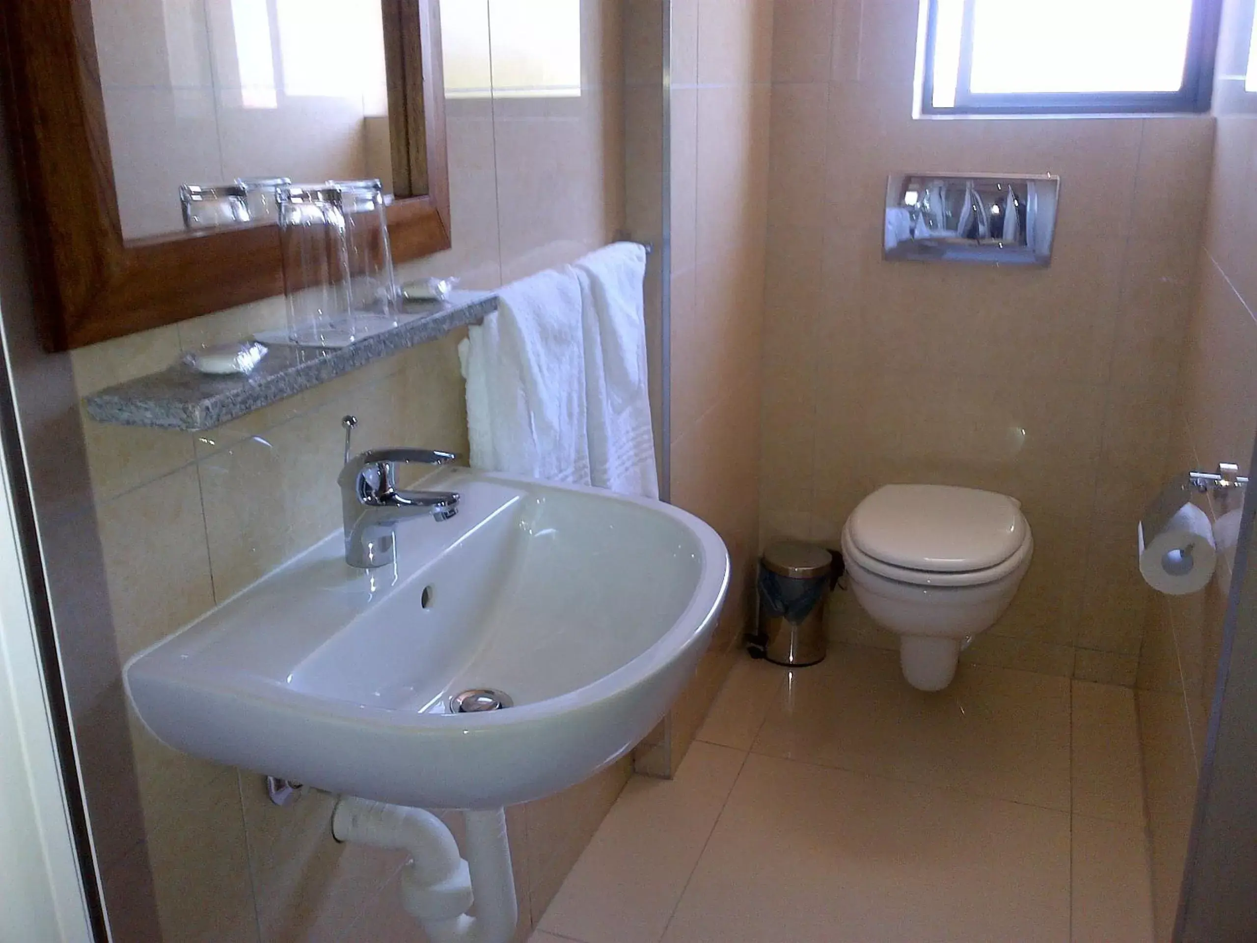 Bathroom in Mesami Hotel