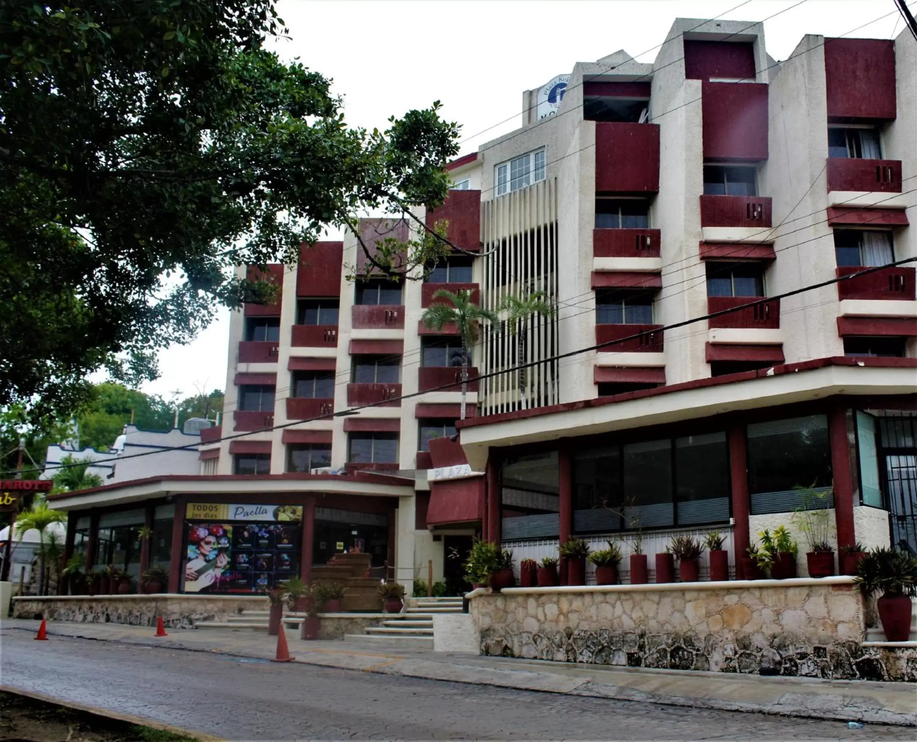 Property Building in Hotel Plaza Kokai Cancún