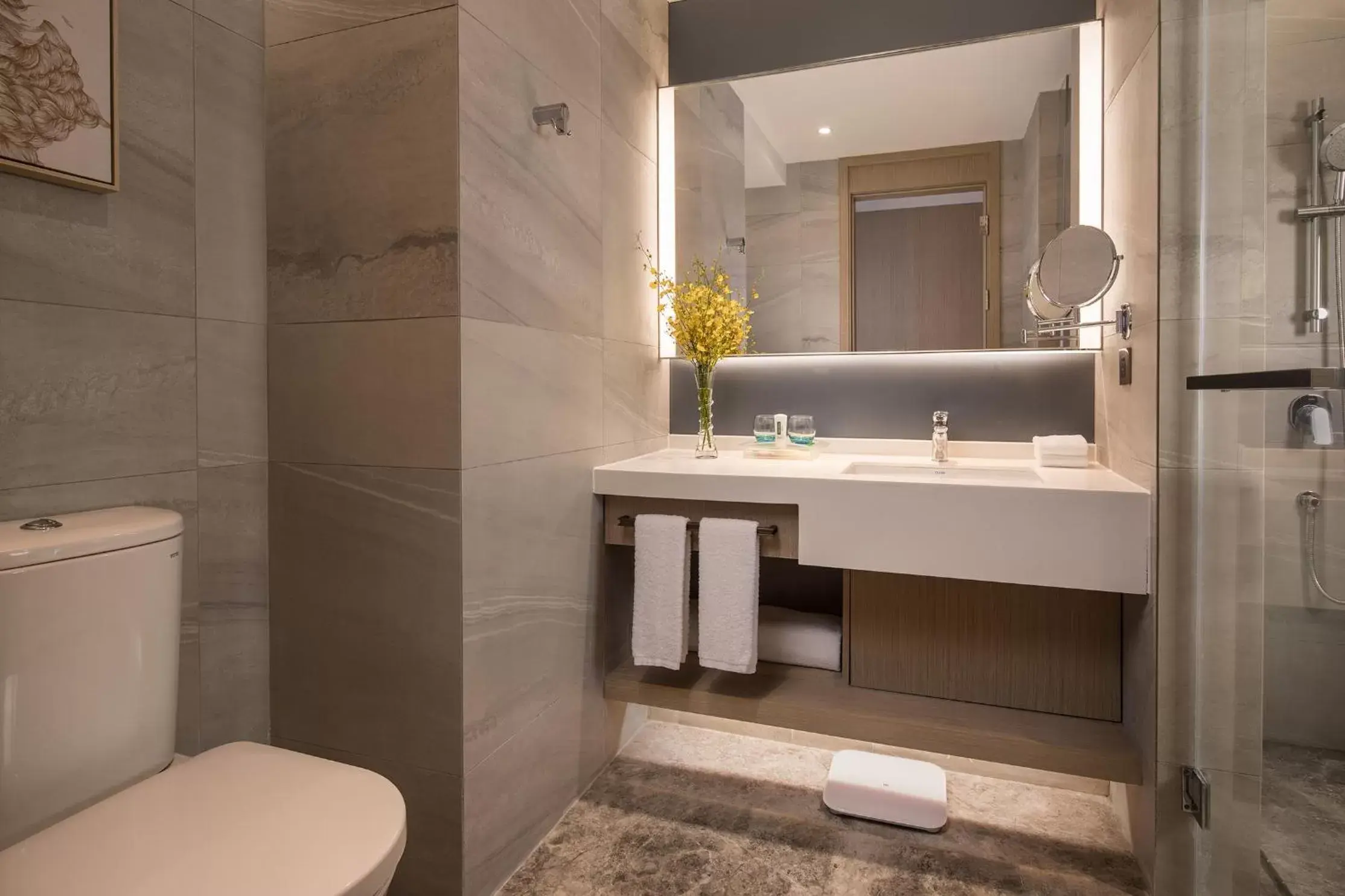 Bathroom in Holiday Inn - Nanjing South Station, an IHG Hotel