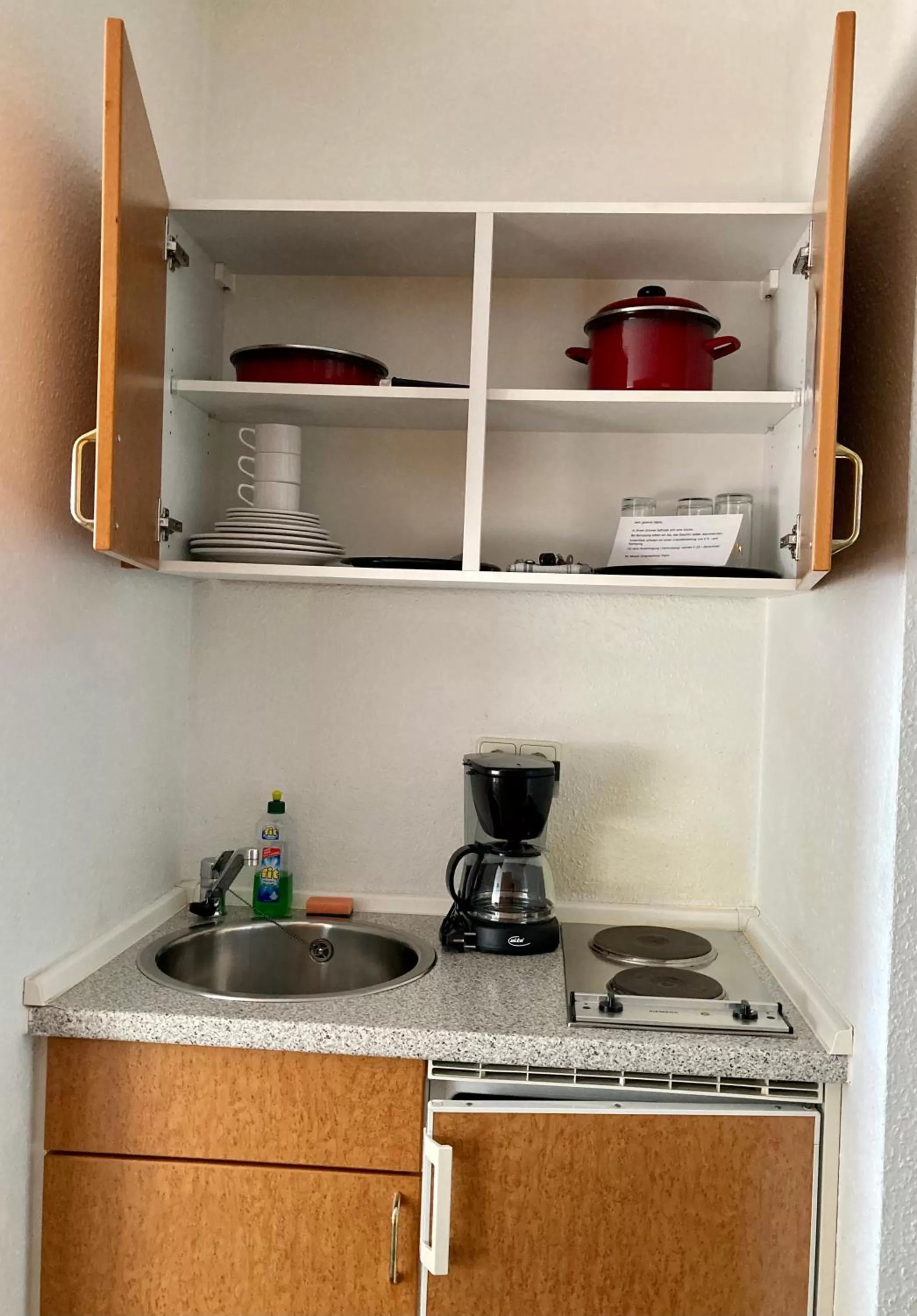 kitchen in Akzent Congresshotel Hoyerswerda