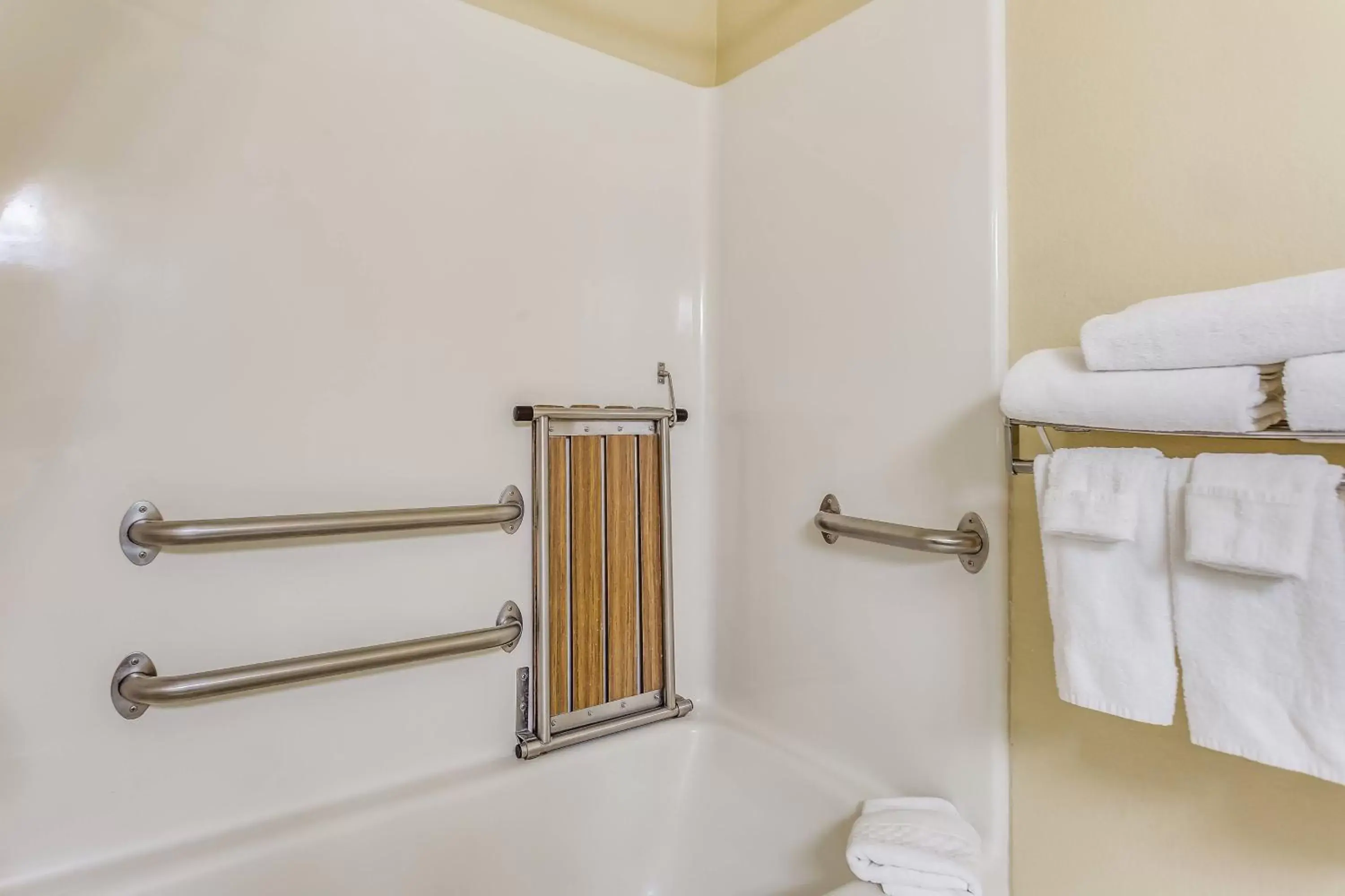 Bathroom in TownePlace Suites by Marriott Dallas Bedford