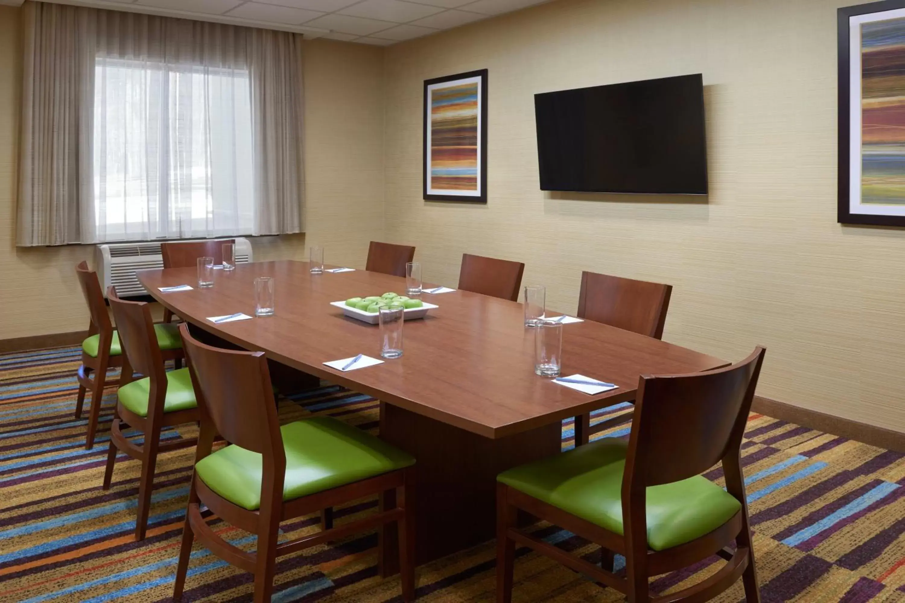 Meeting/conference room in Fairfield Inn & Suites by Marriott Barrie