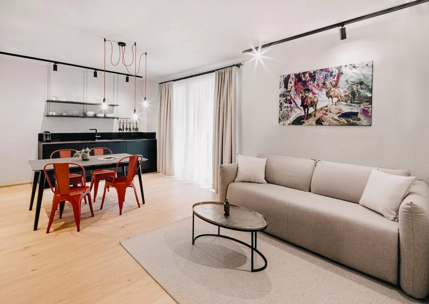 Kitchen or kitchenette in das bleibt Alpine Suites