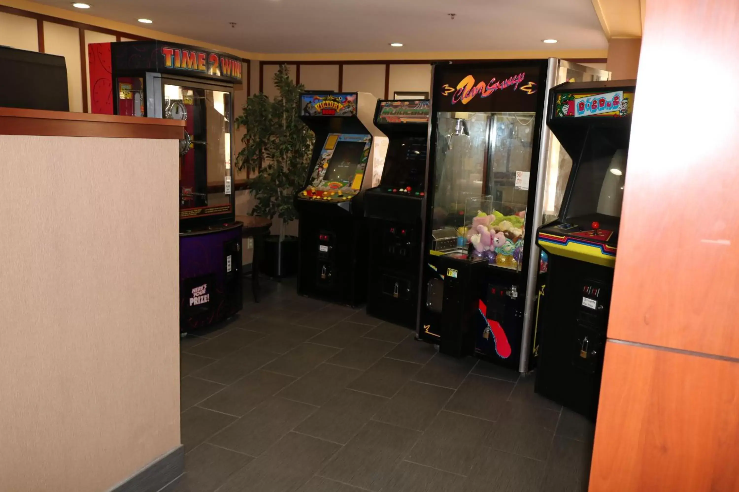 Game Room in Baymont by Wyndham Columbia Northwest