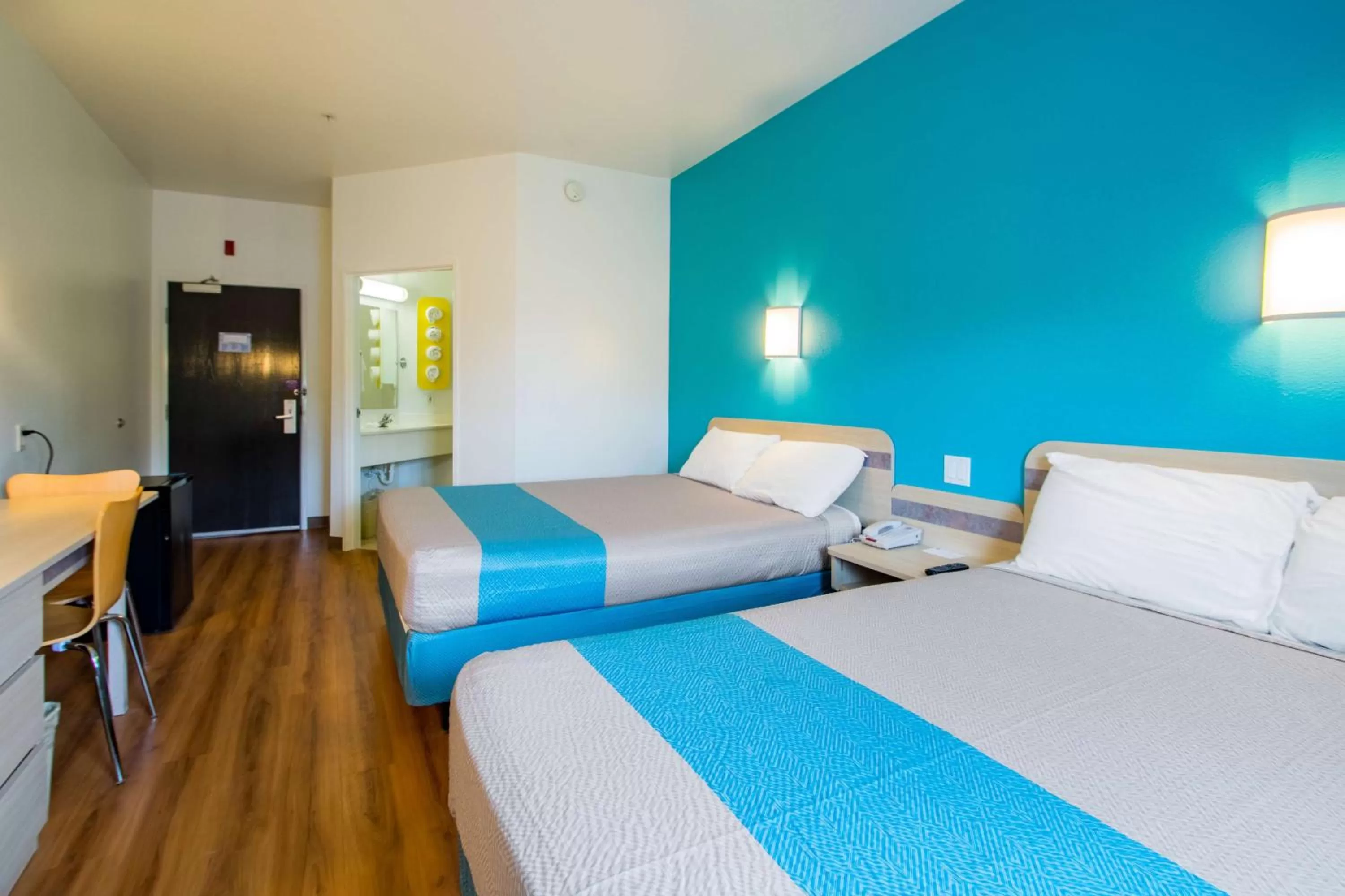 Photo of the whole room in Motel 6-Portland, OR - North