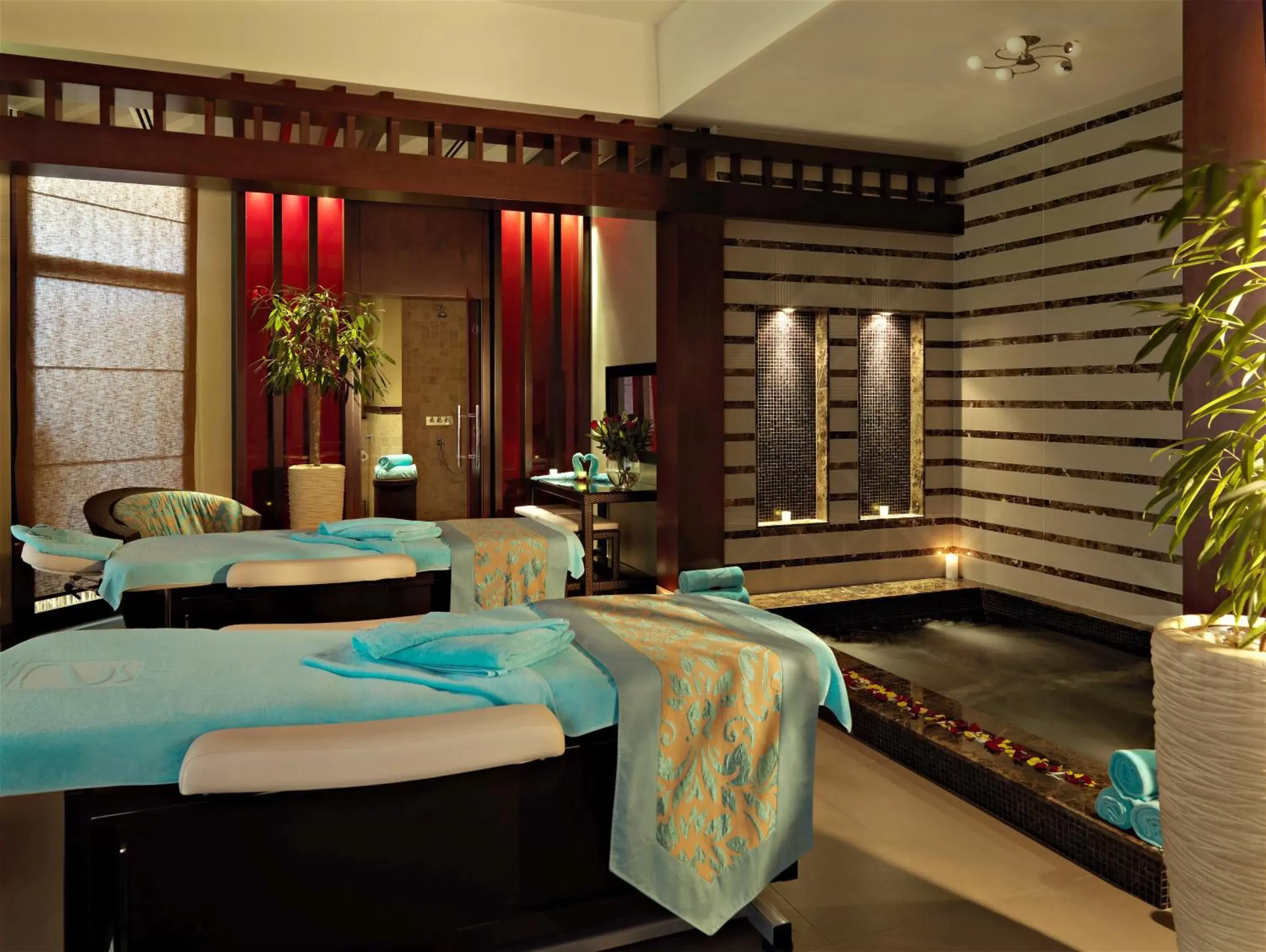 Spa and wellness centre/facilities in Fujairah Rotana Resort & Spa - Al Aqah Beach