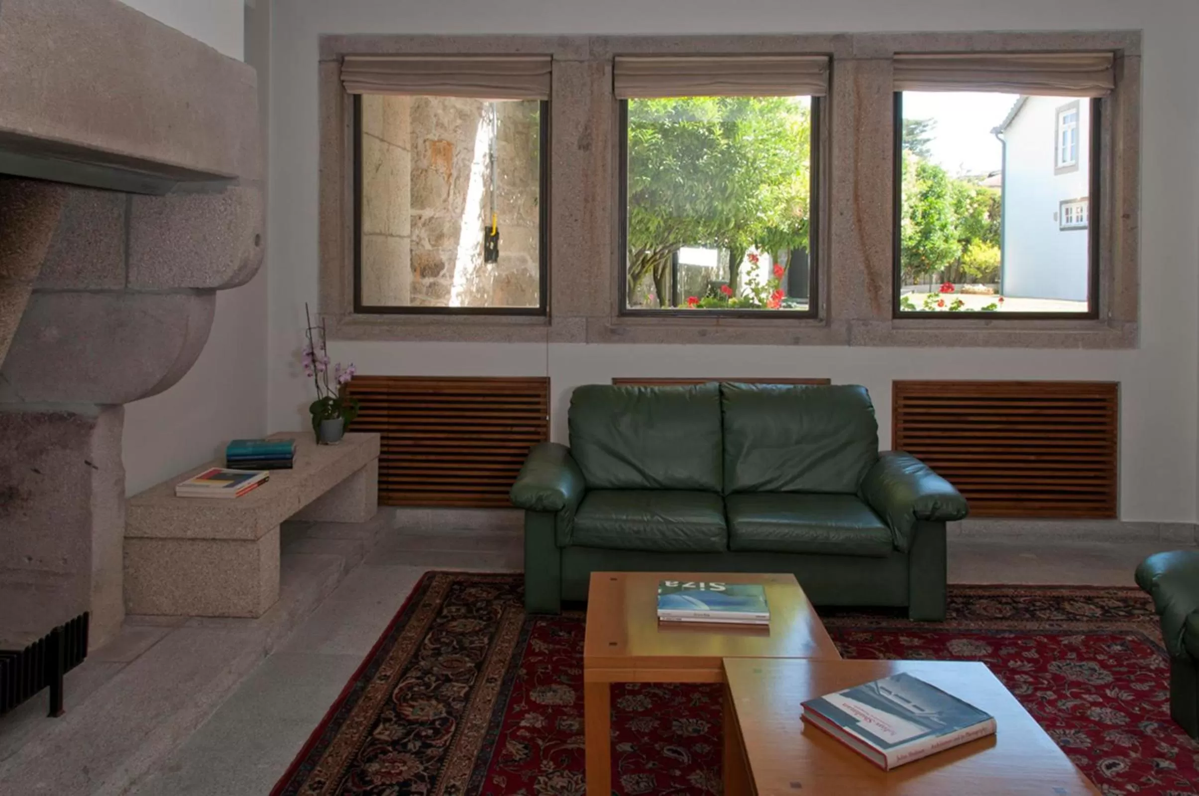 Day in Casa Melo Alvim - by Unlock Hotels