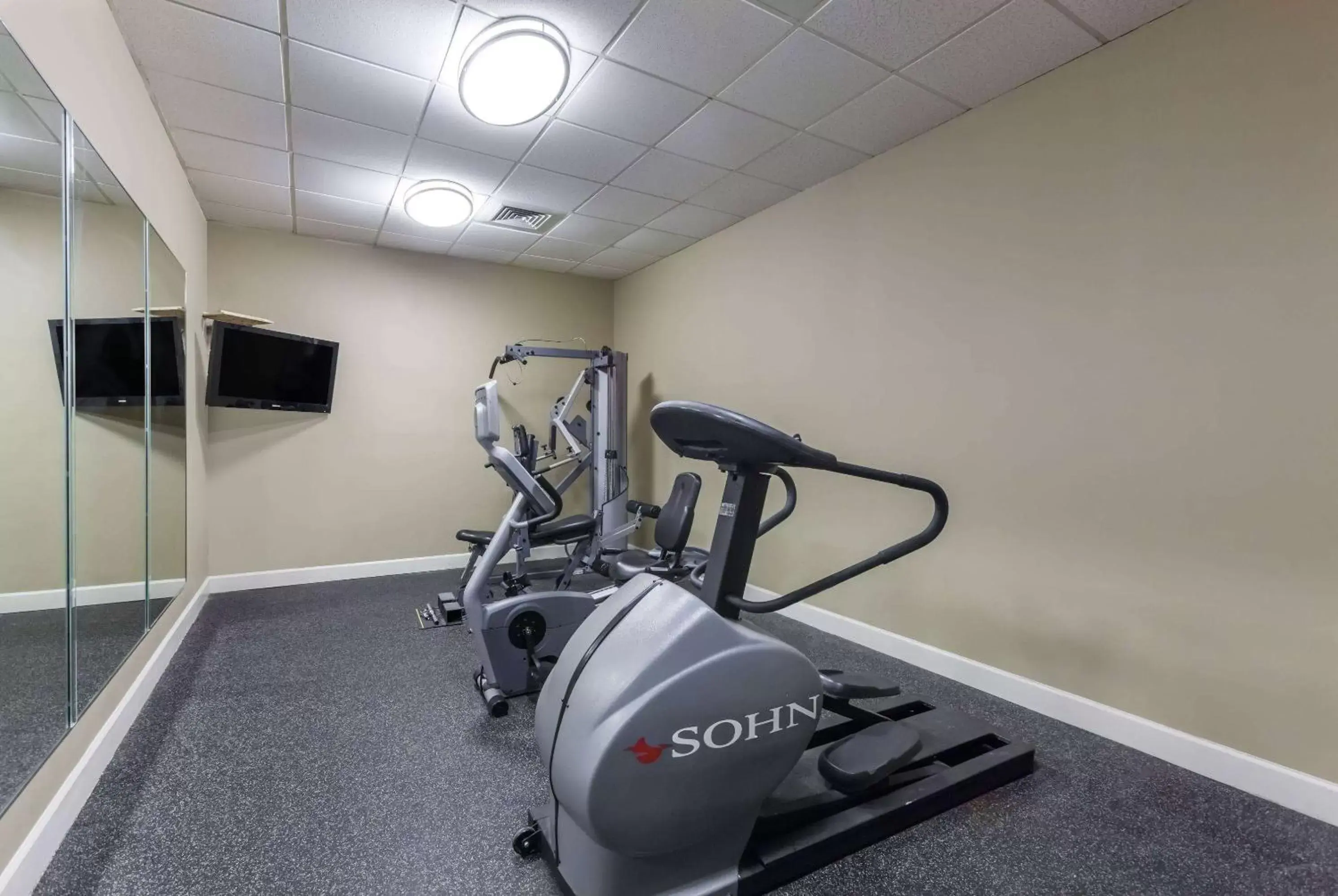 Fitness Center/Facilities in Super 8 by Wyndham Atoka