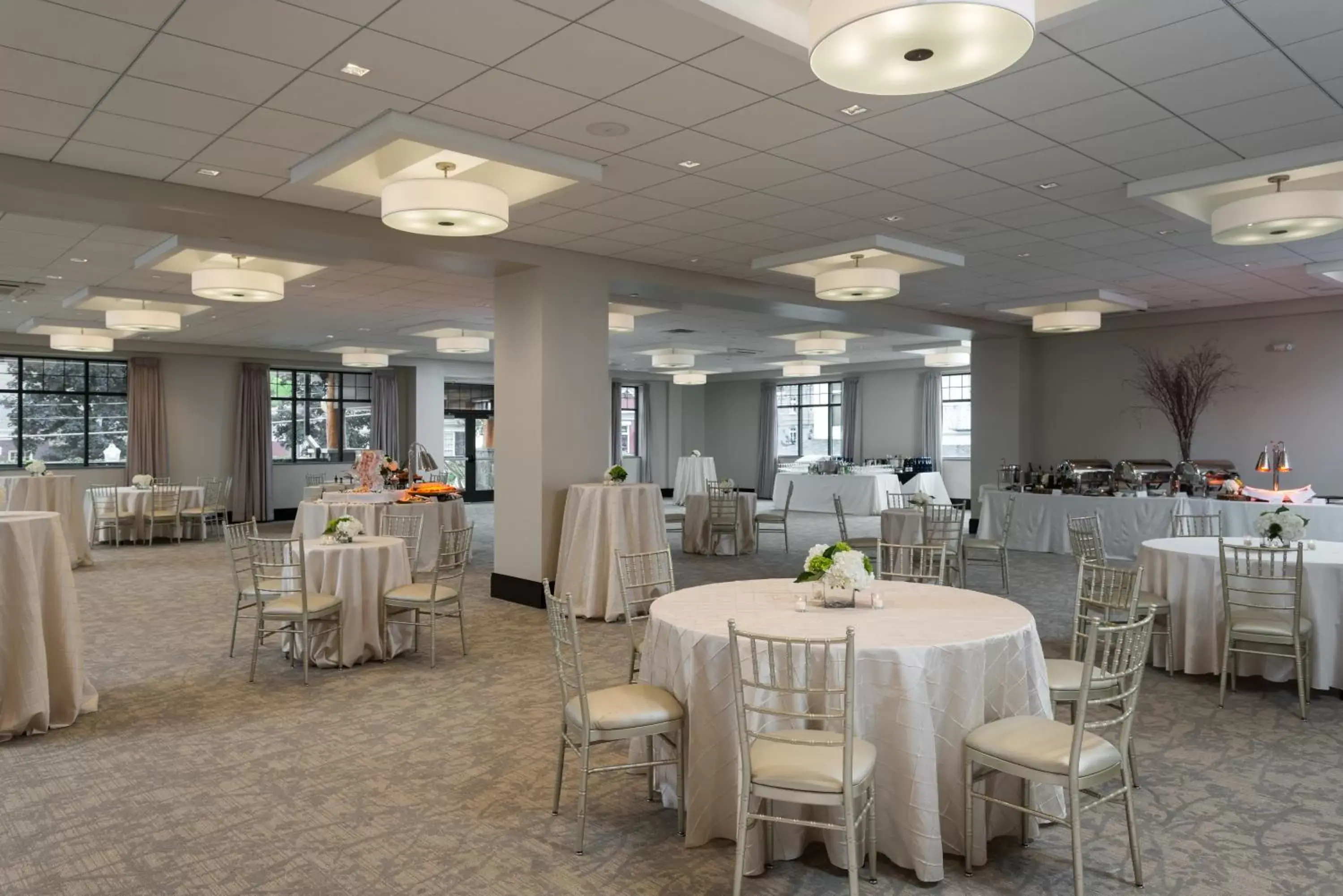 Business facilities, Restaurant/Places to Eat in Courtyard by Marriott Lake George