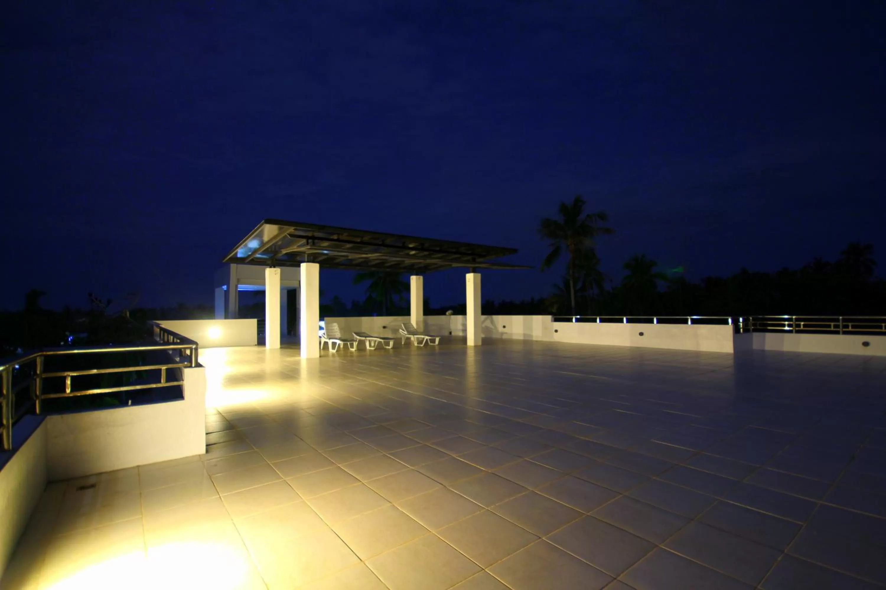 Facade/entrance in Bohol South Beach Hotel